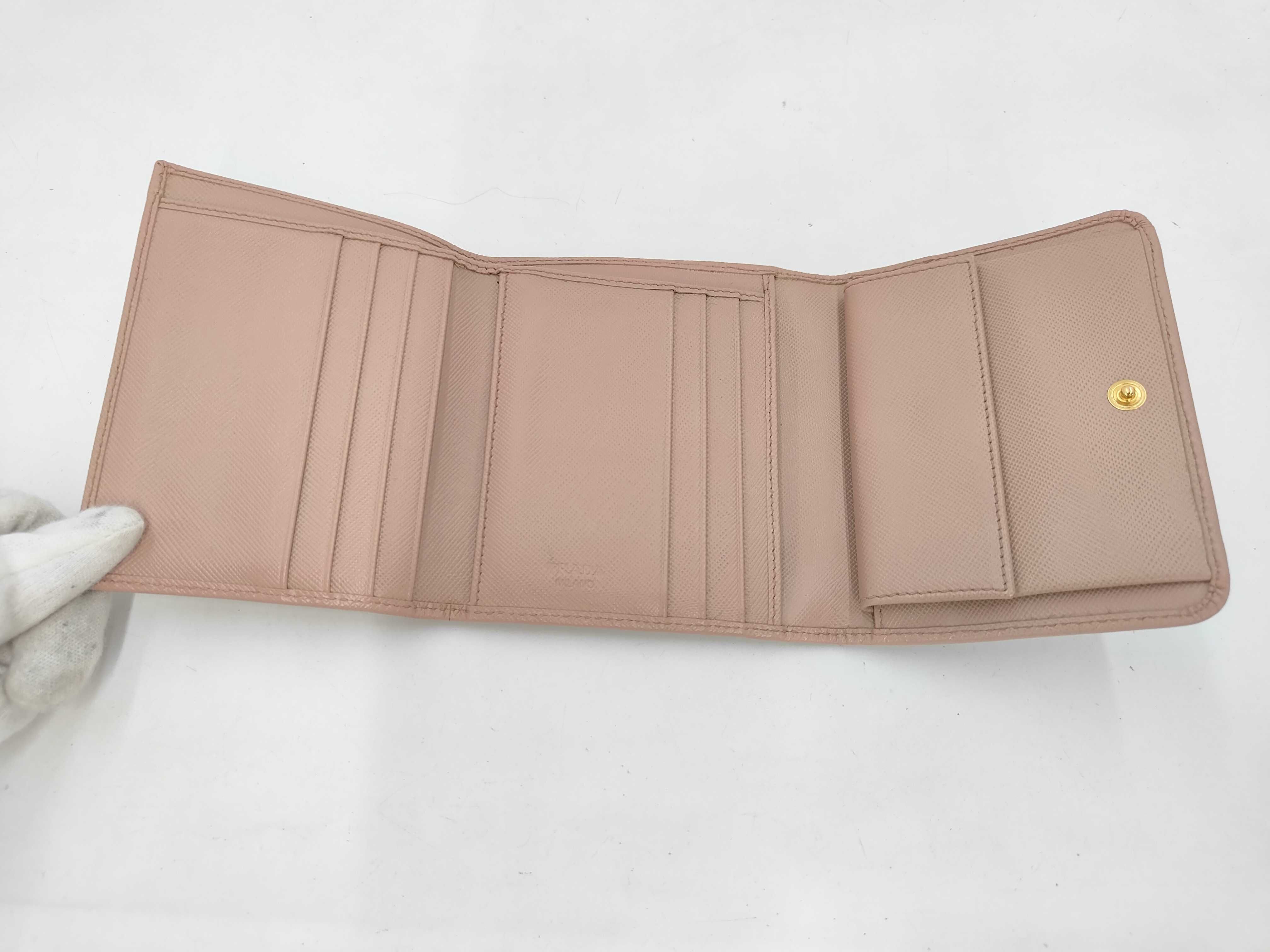 Saffiano Metal Wallet Camel — view 9
