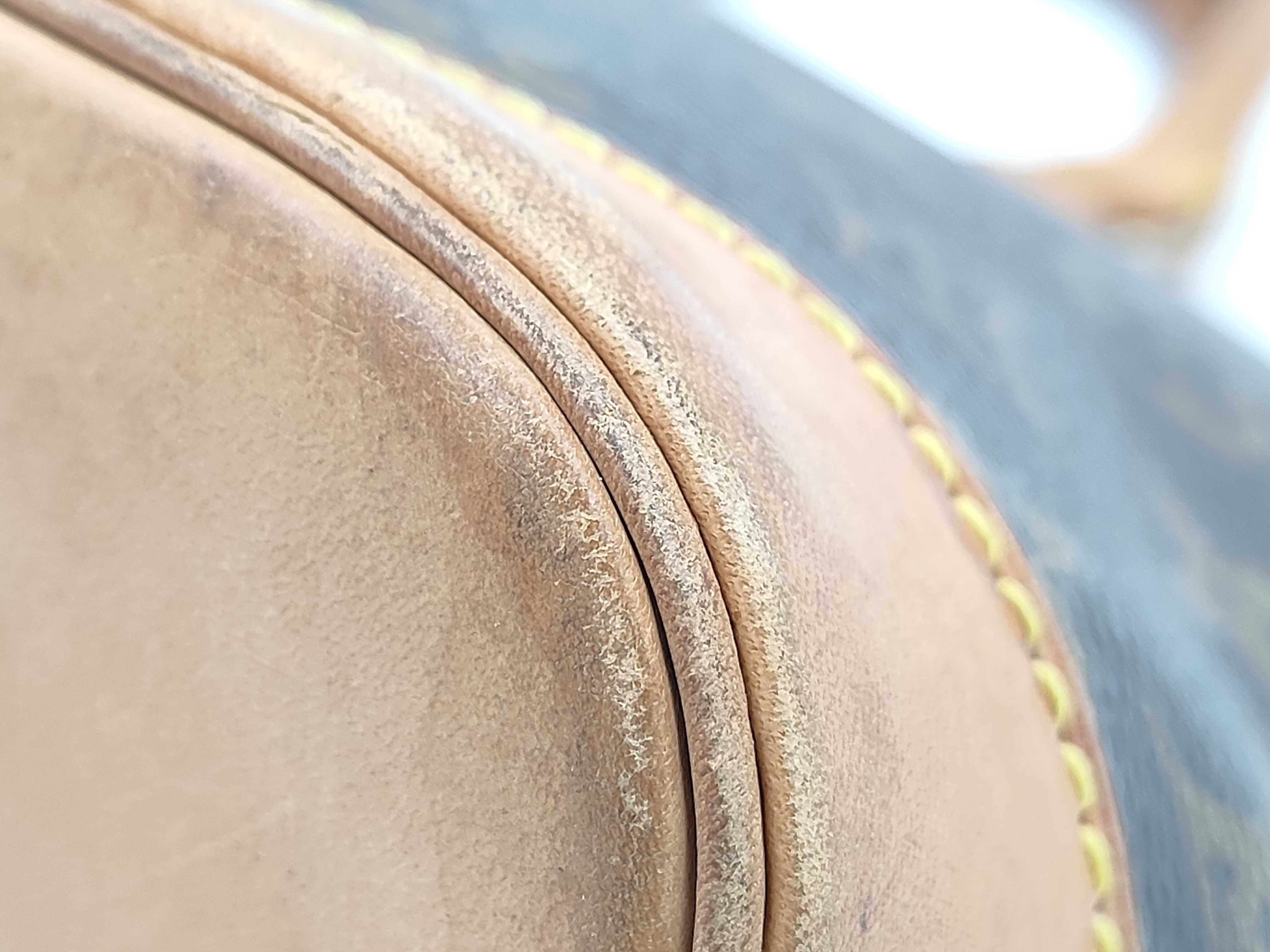 LV handbag — view 7