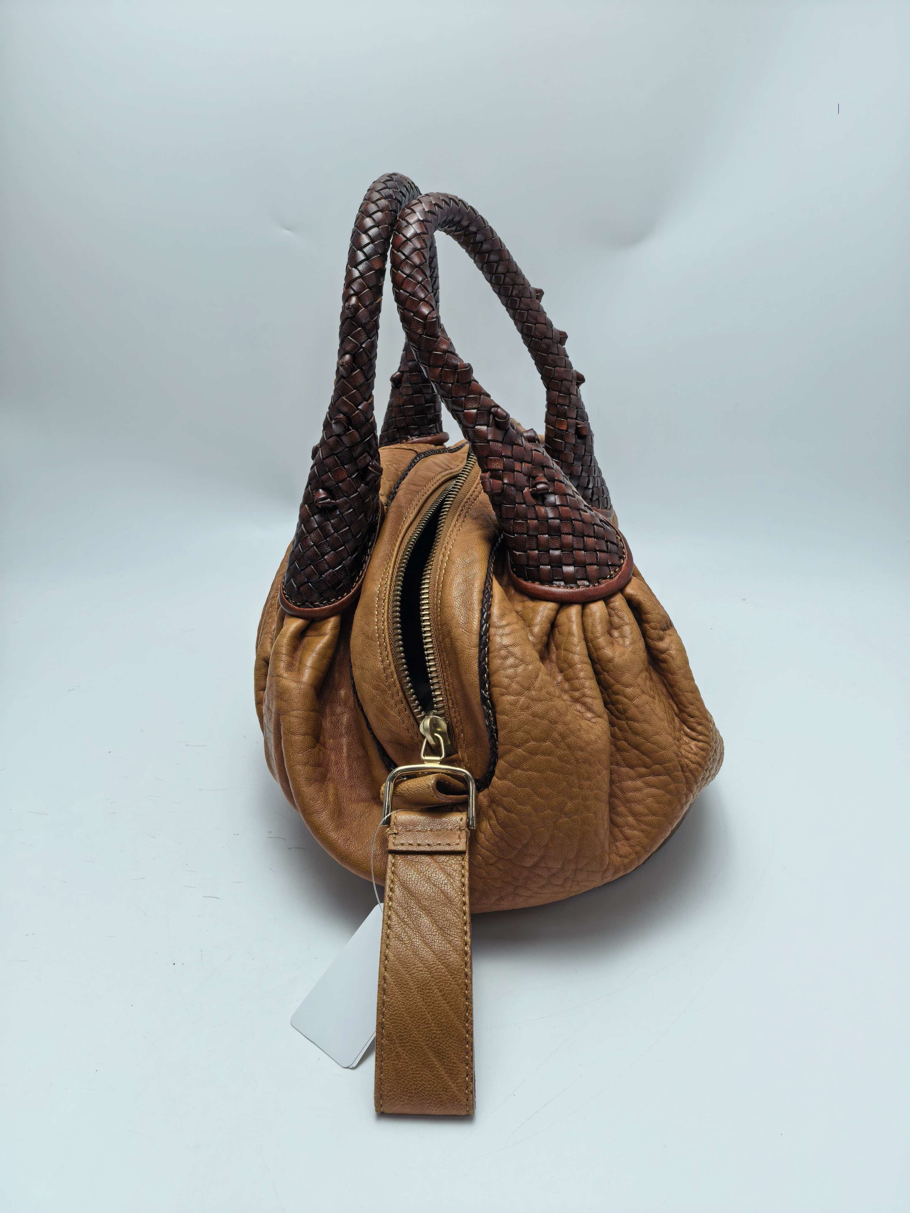【*Shipped from: China*】FENDI Spy Lambskin Handbag — view 3