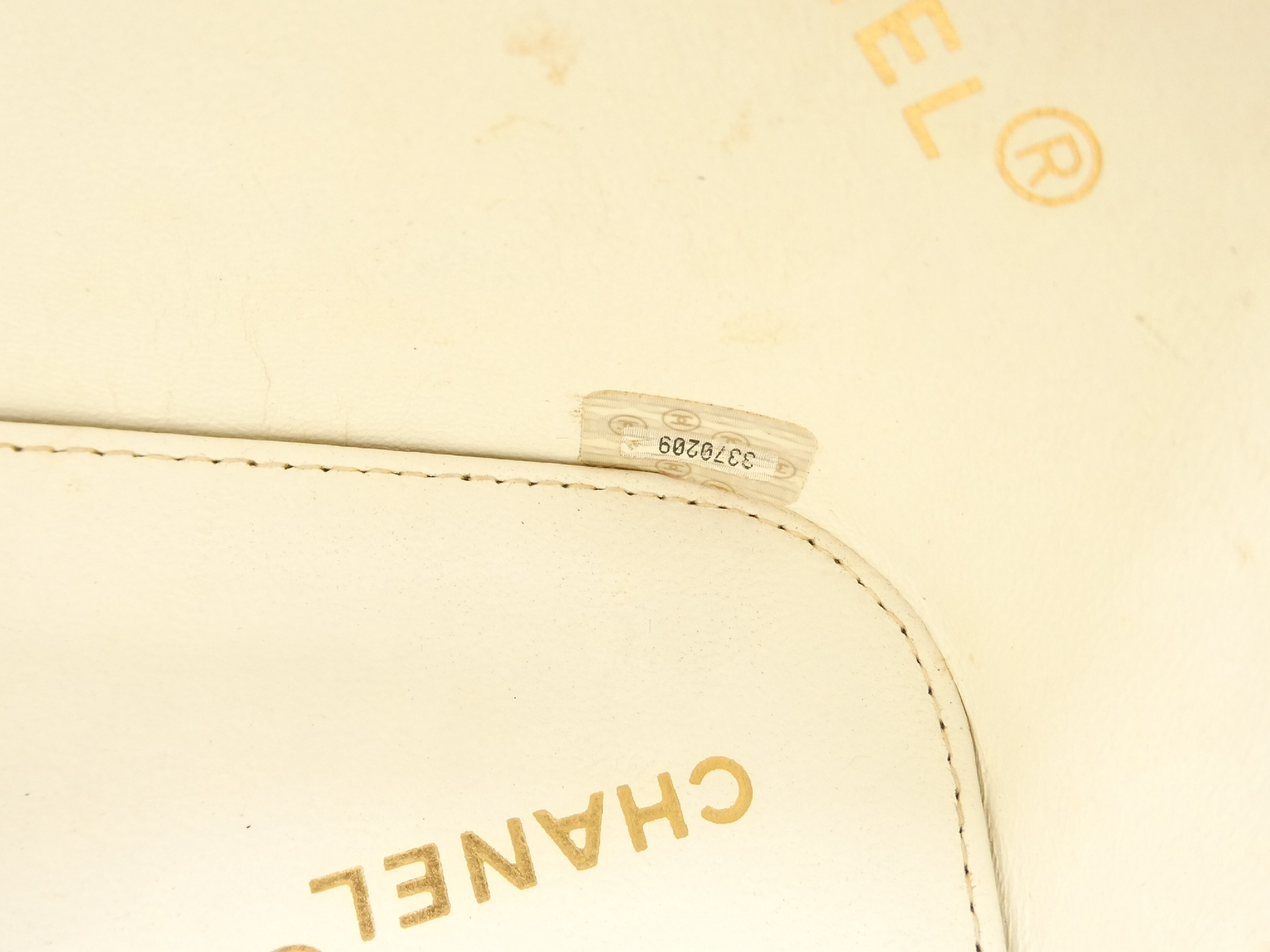 Matelassé Coco Mark Enamel Turnlock Vanity Bag — view 10