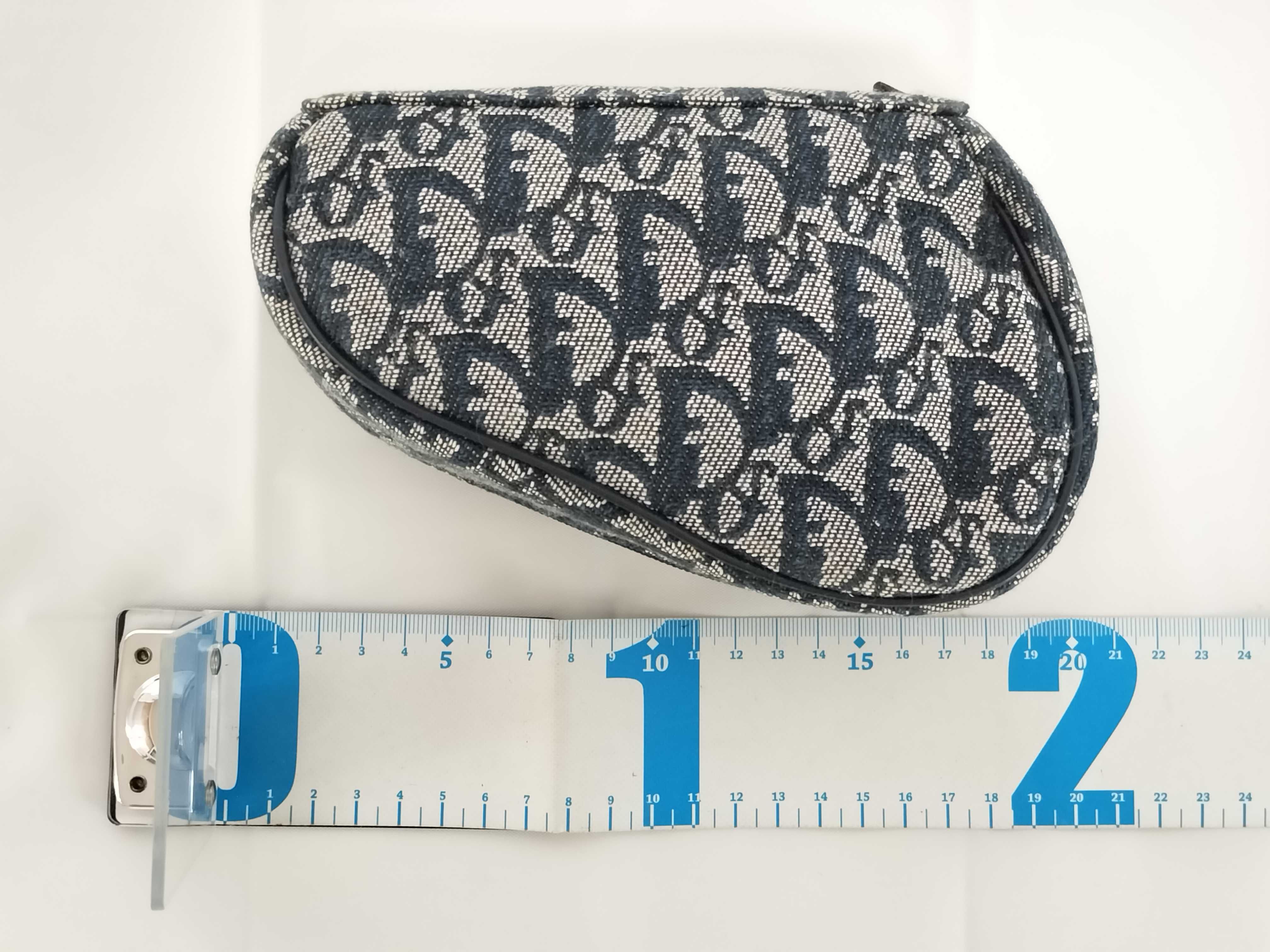 Saddle Pouch and other accessories — view 2