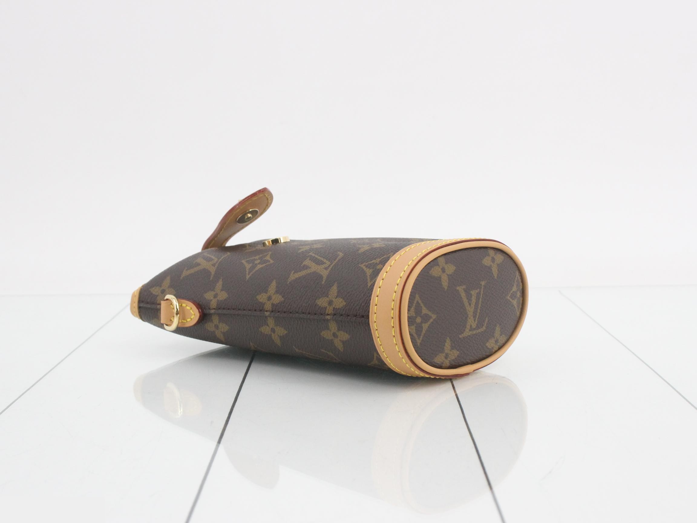 Unused FoldMe pouch — view 5