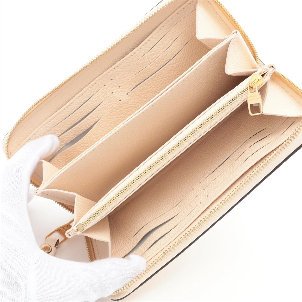 Empreinte Zippy Wallet M82212 Cream Round Zip Wallet (RFID detected) — view 3