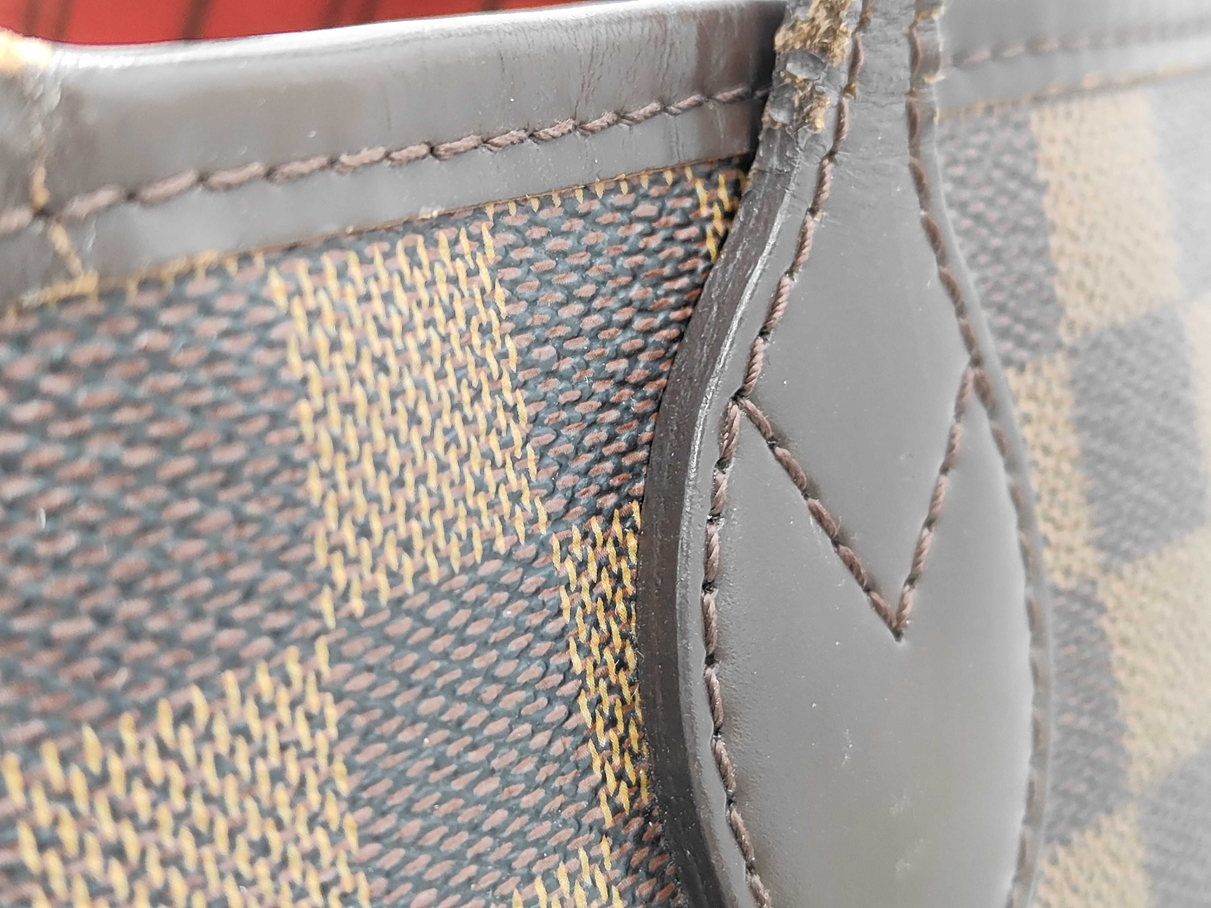 Damier Neverfull MM Cerise CA3150 Tote Bag — view 3