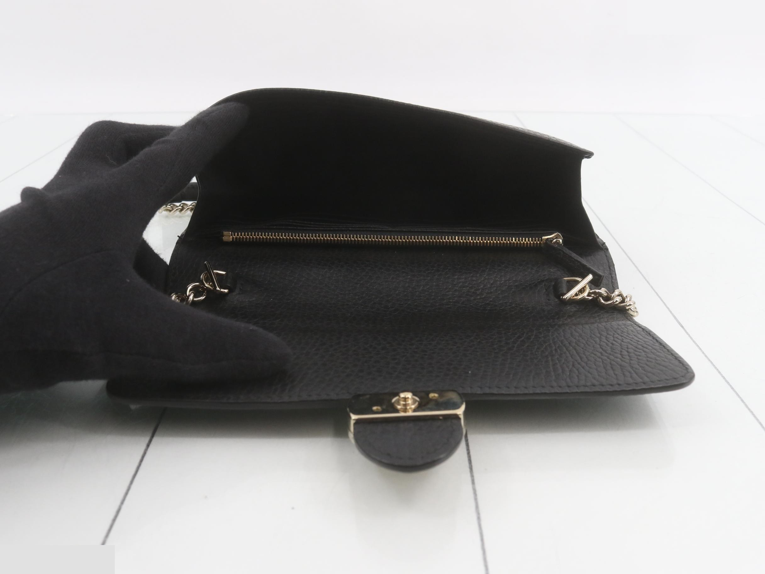 Interlocking G Leather Chain Wallet, Black — view 4