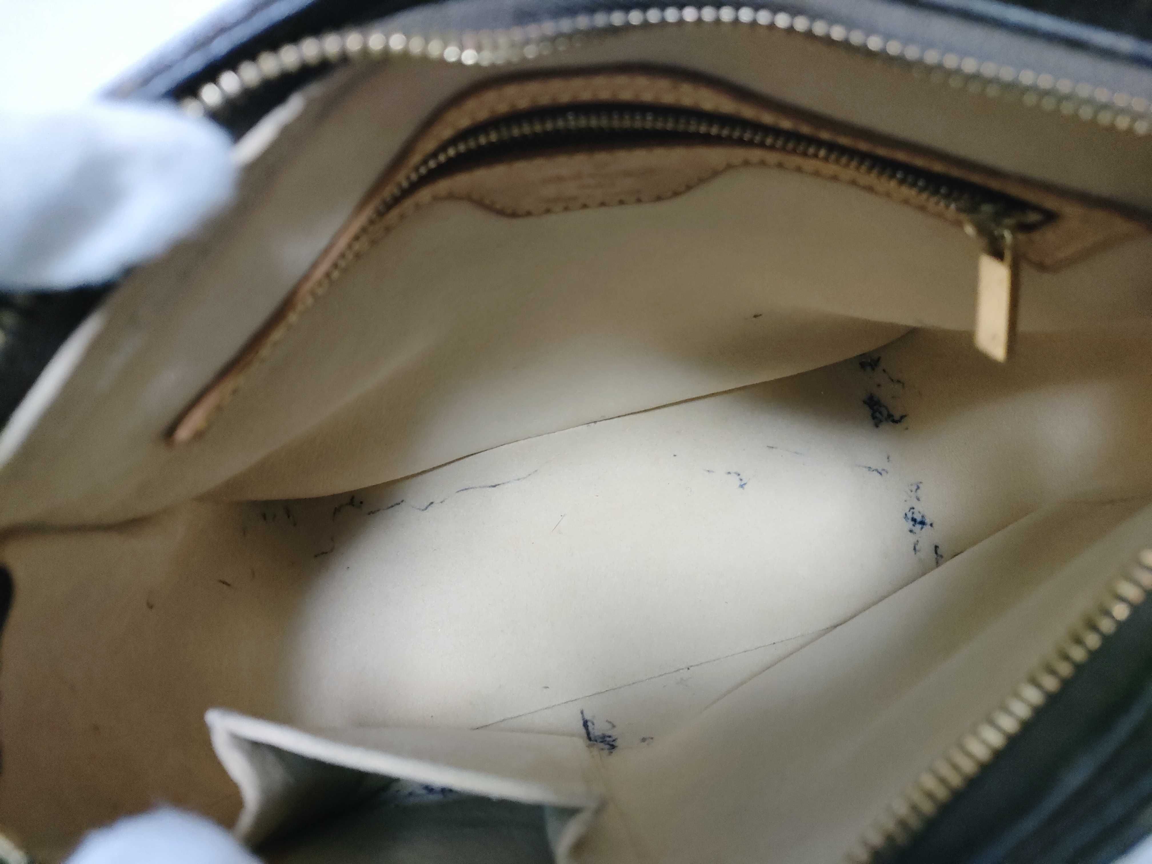 Monogram Louis Vuitton Looping MM Shoulder Bag — view 10