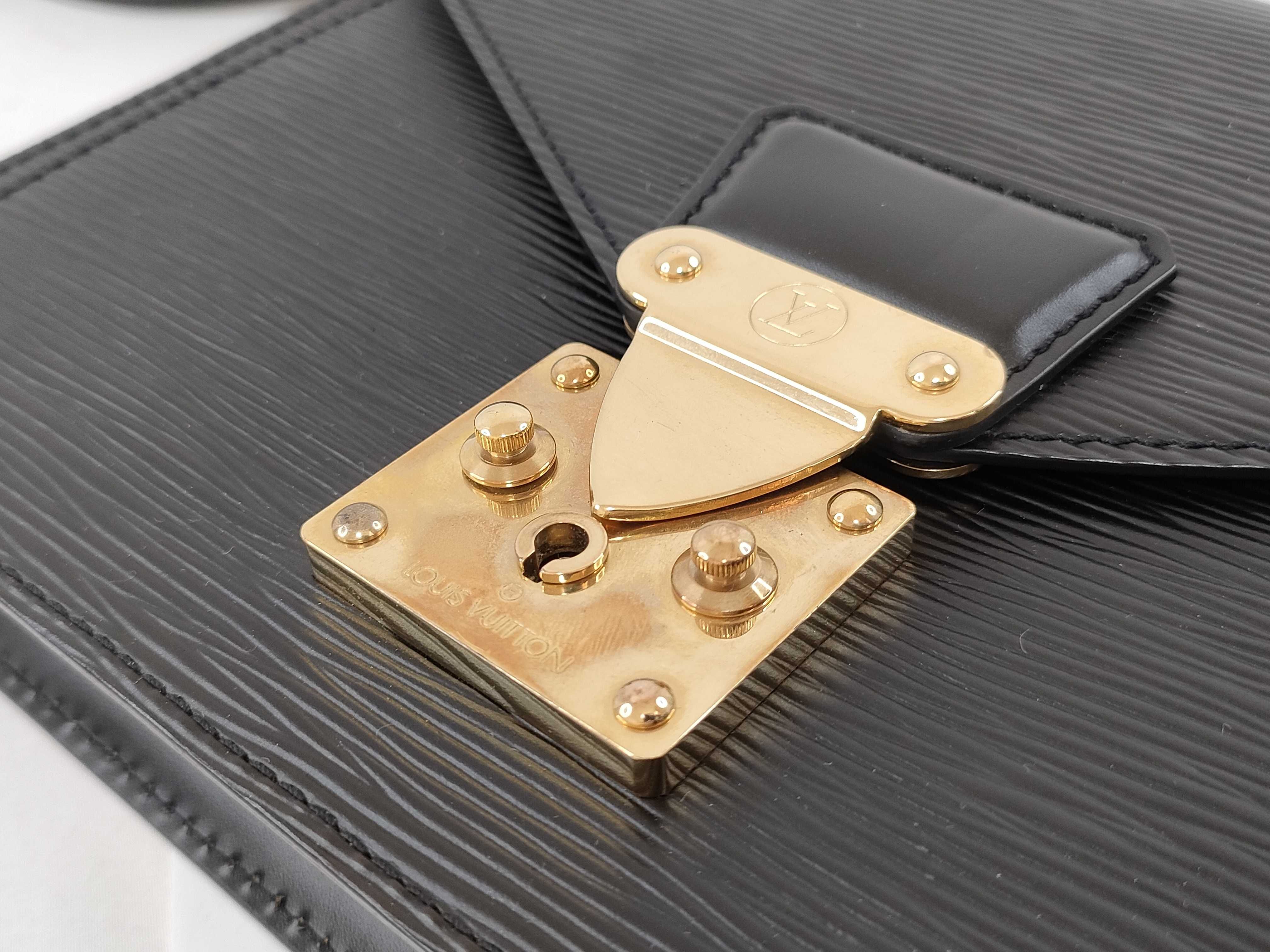 Epi Pochette Sellier Dragonne Second Bag — view 5