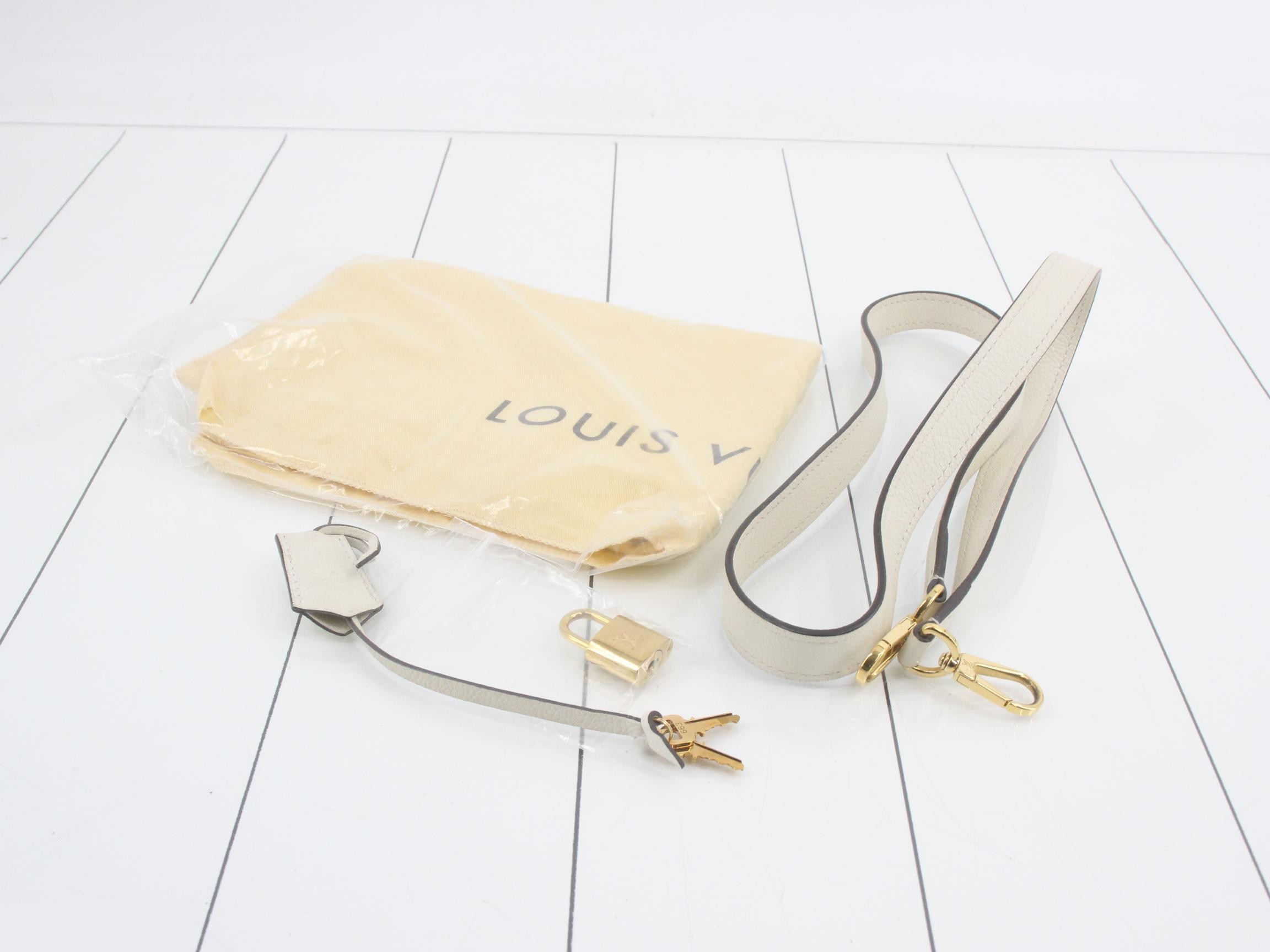Montaigne BB White Shoulder Bag (2-Way) — view 7