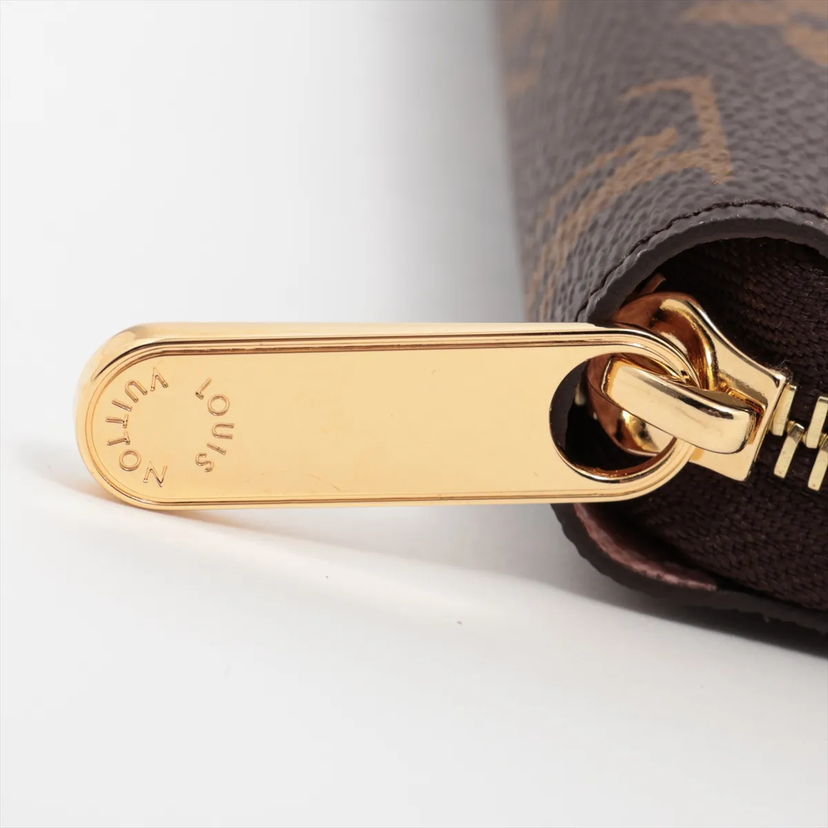 Monogram Zippy Wallet M41894 Rose Ballerine Round Zip Wallet (RFID detected) — view 14