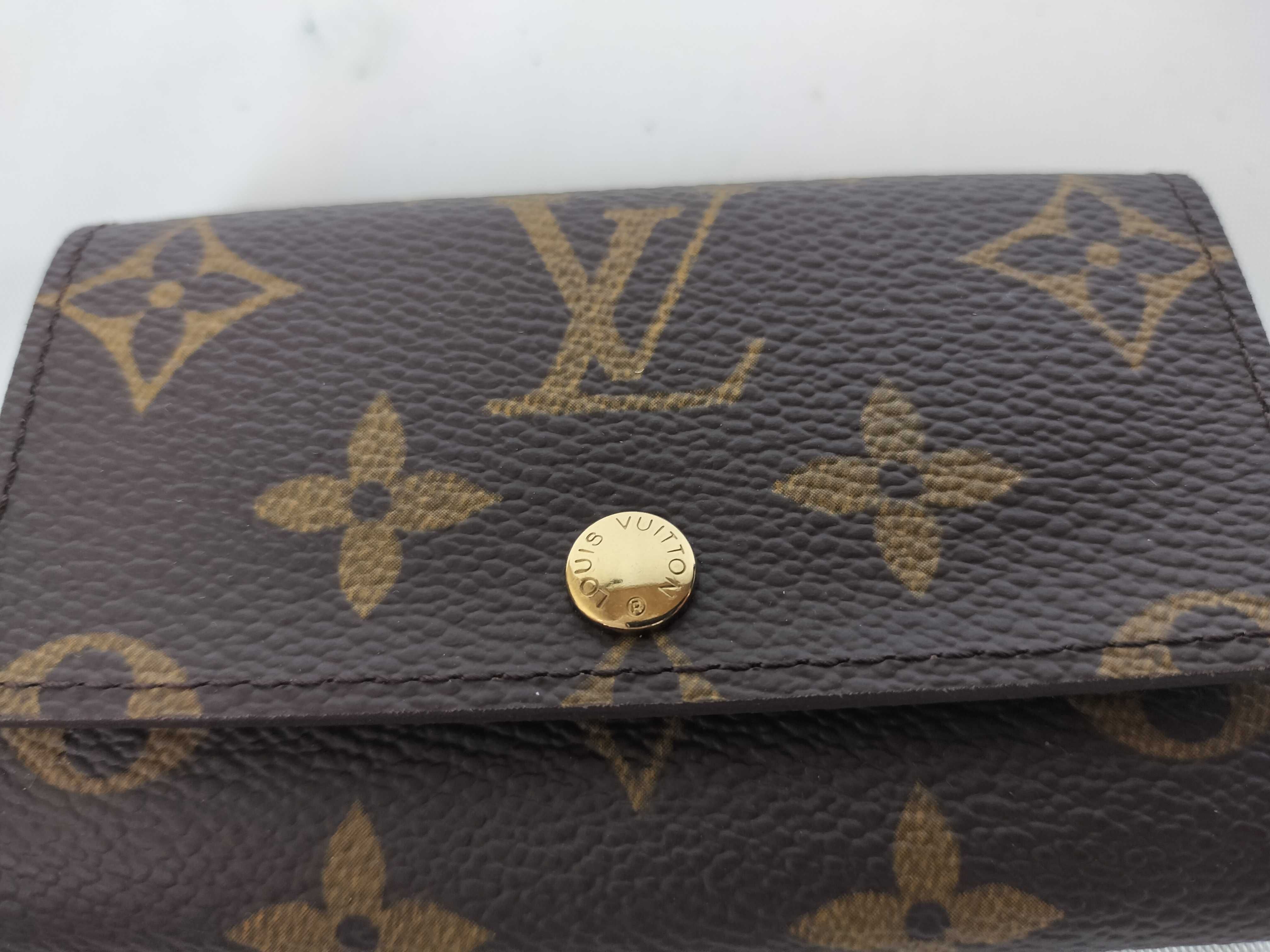 Monogram M62630 Multicles 6 Key Case — view 9