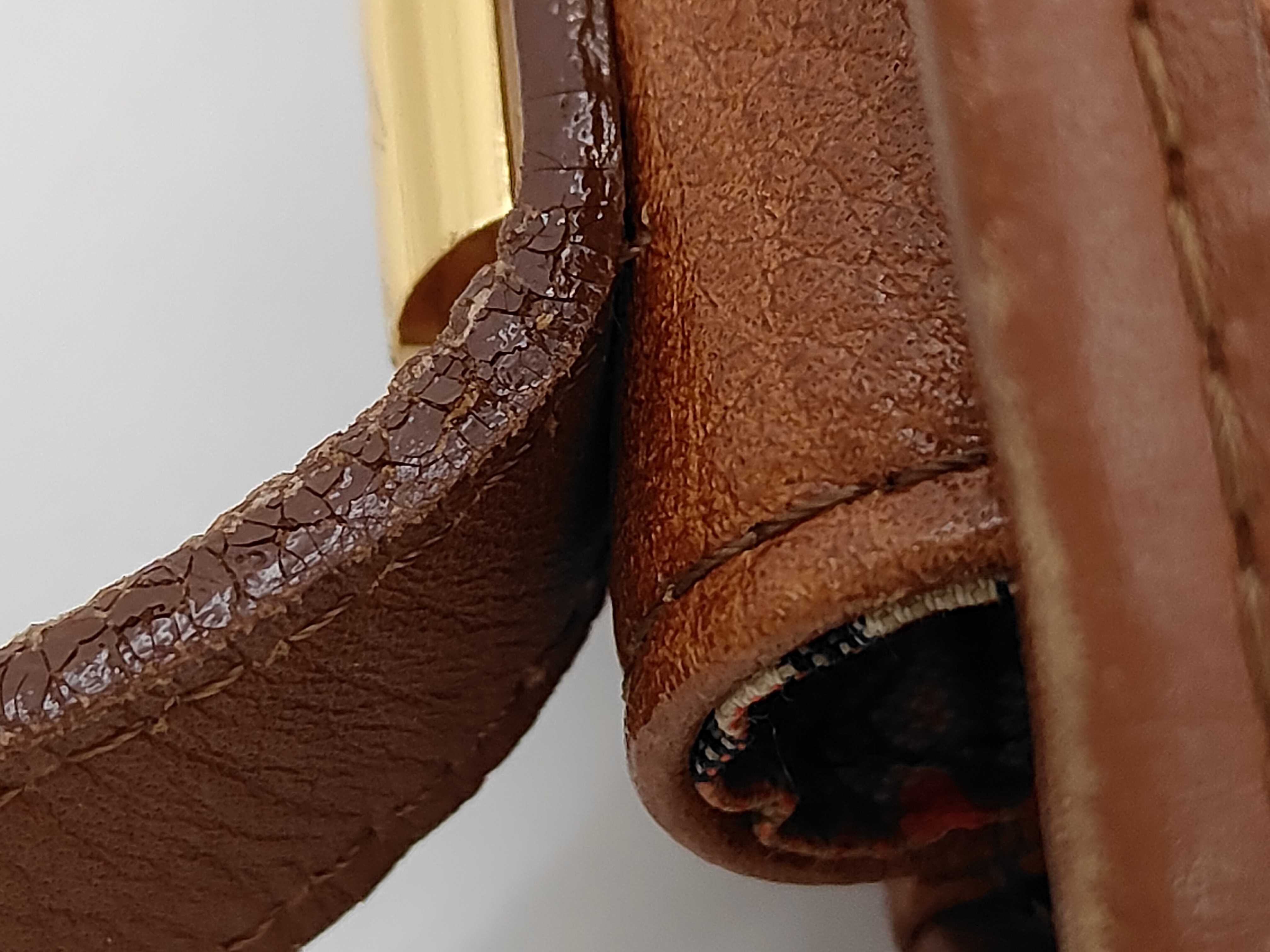 Leather Shoulder Bag with Nova Interior — view 6
