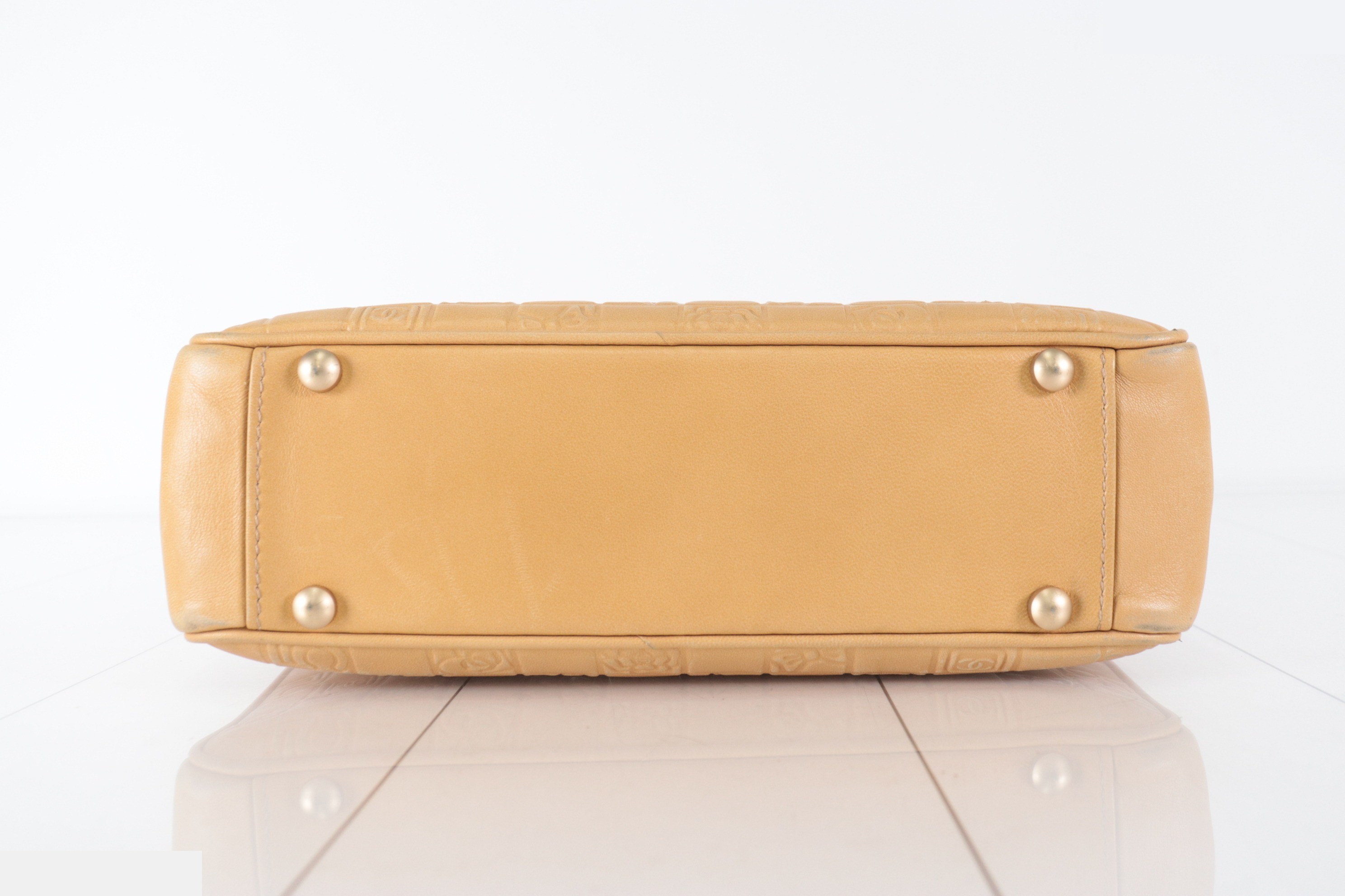 Icon Lamb Tote, Camel, Unit #8 — view 6