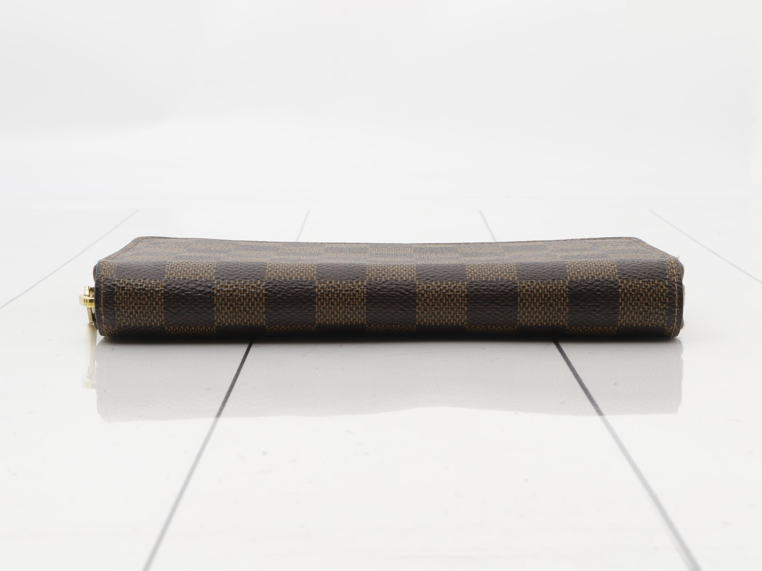 Zippy Wallet — view 3