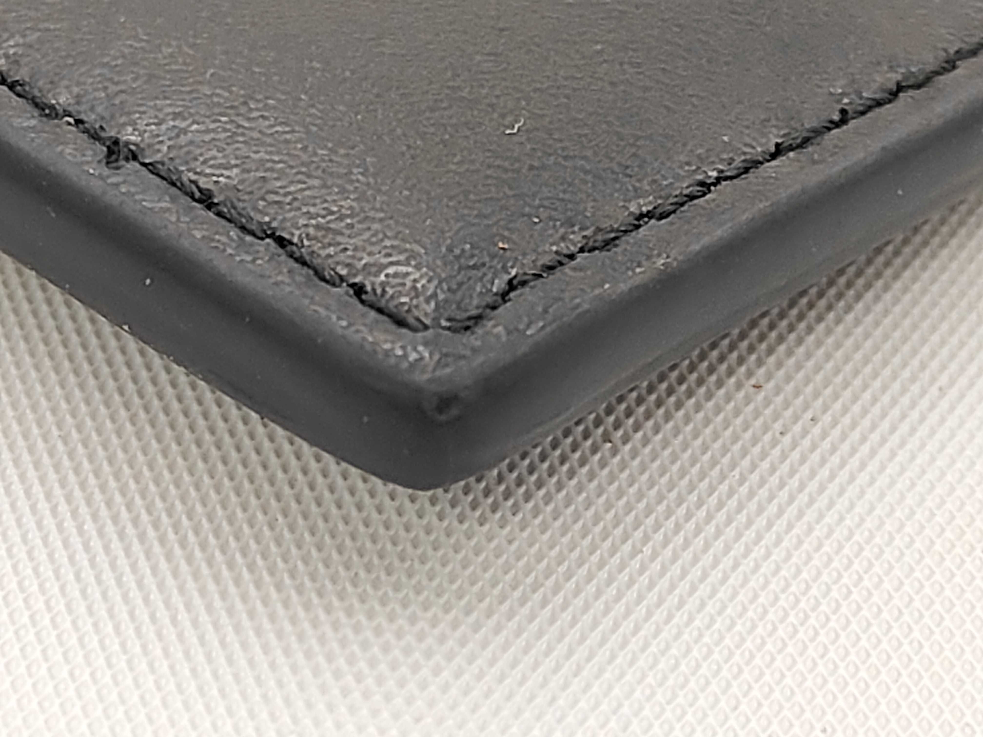 wallet, card case, pass case, business card holder — view 3