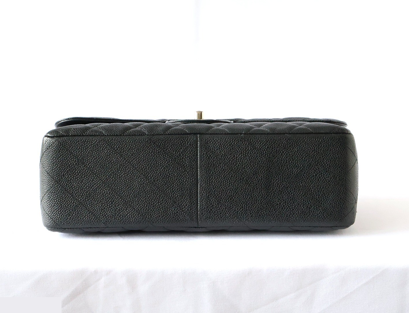 Caviar leather large matelassé double flap double chain shoulder bag, black — view 5