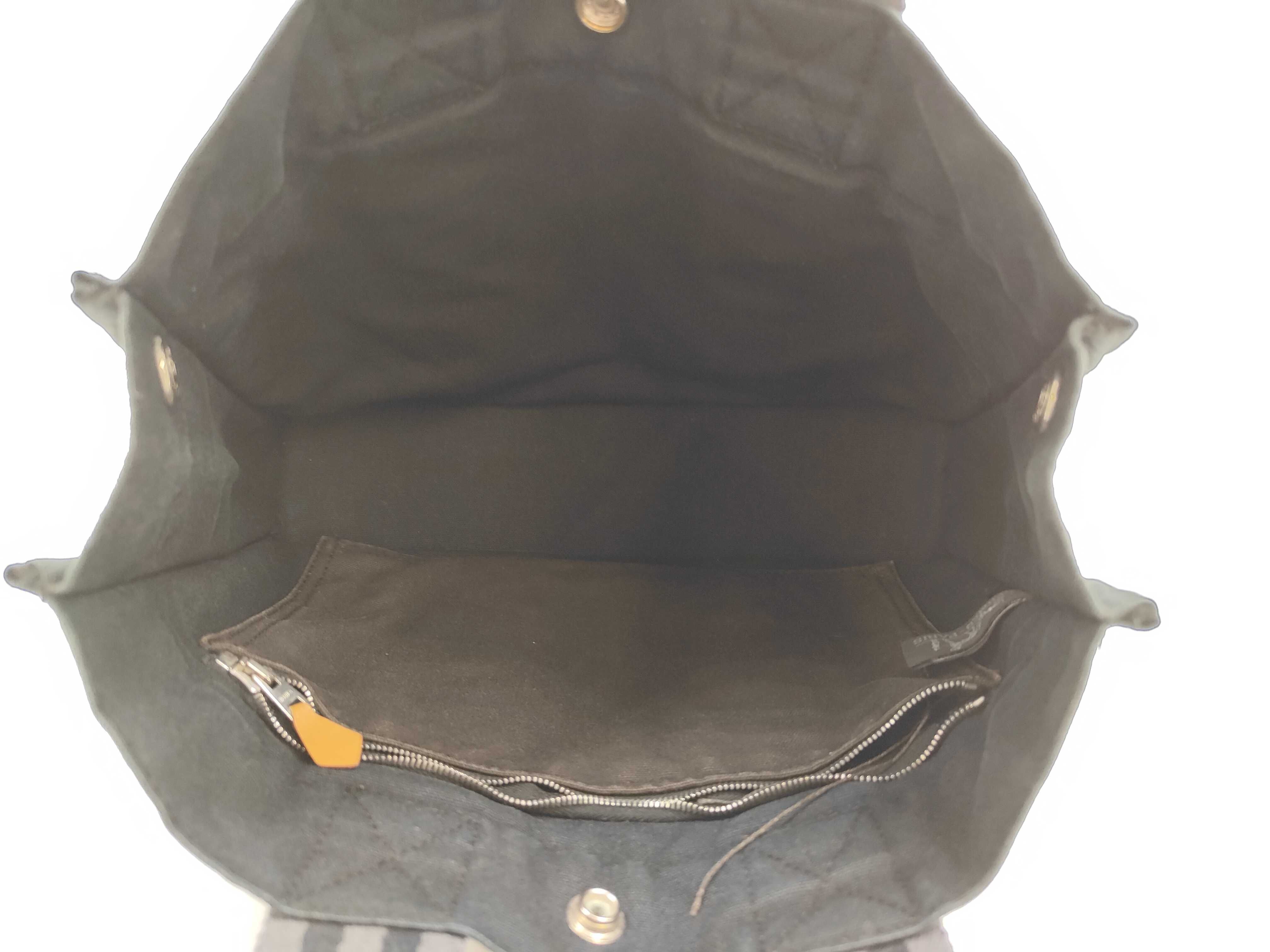 Fourre-Tout PM Bag — view 8