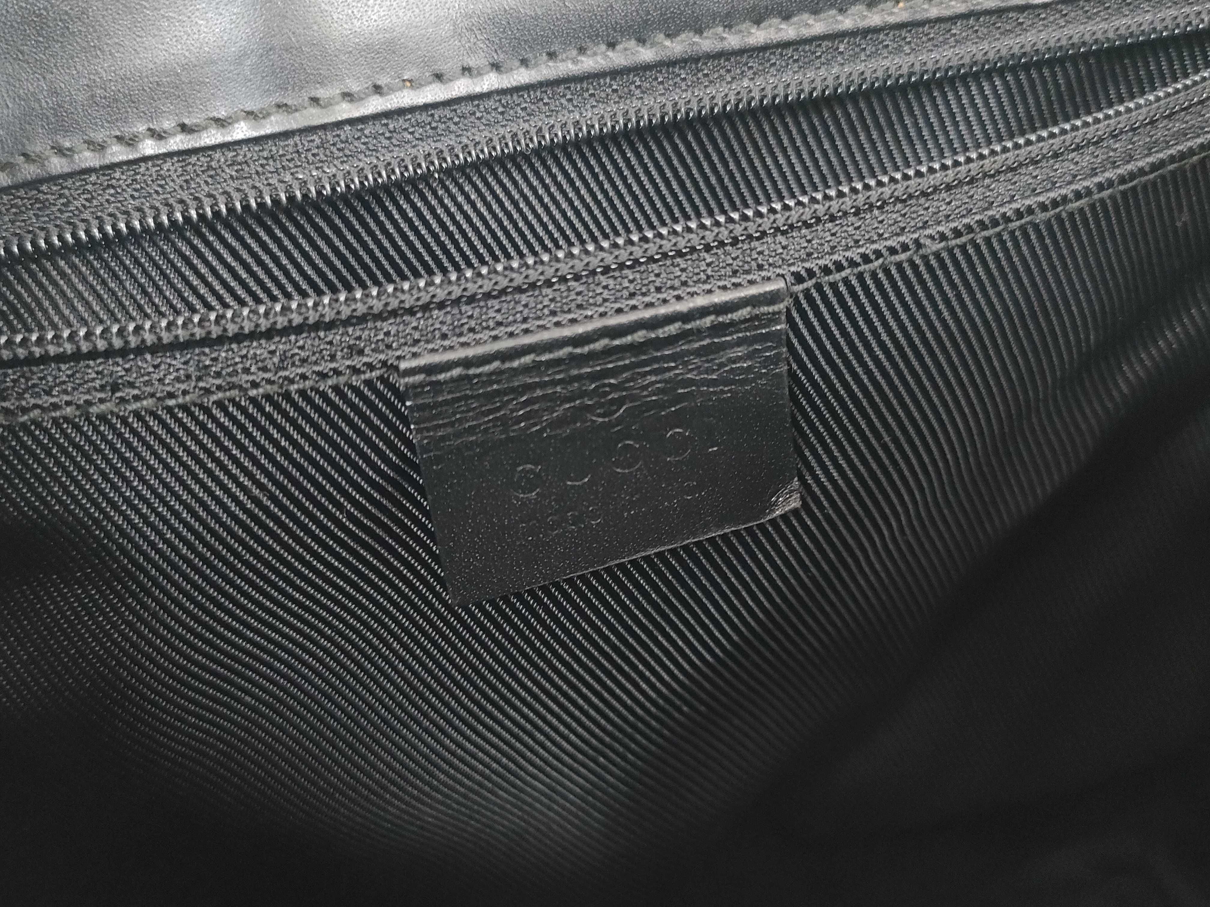 GG Canvas Gucci Shoulder Handbag — view 12