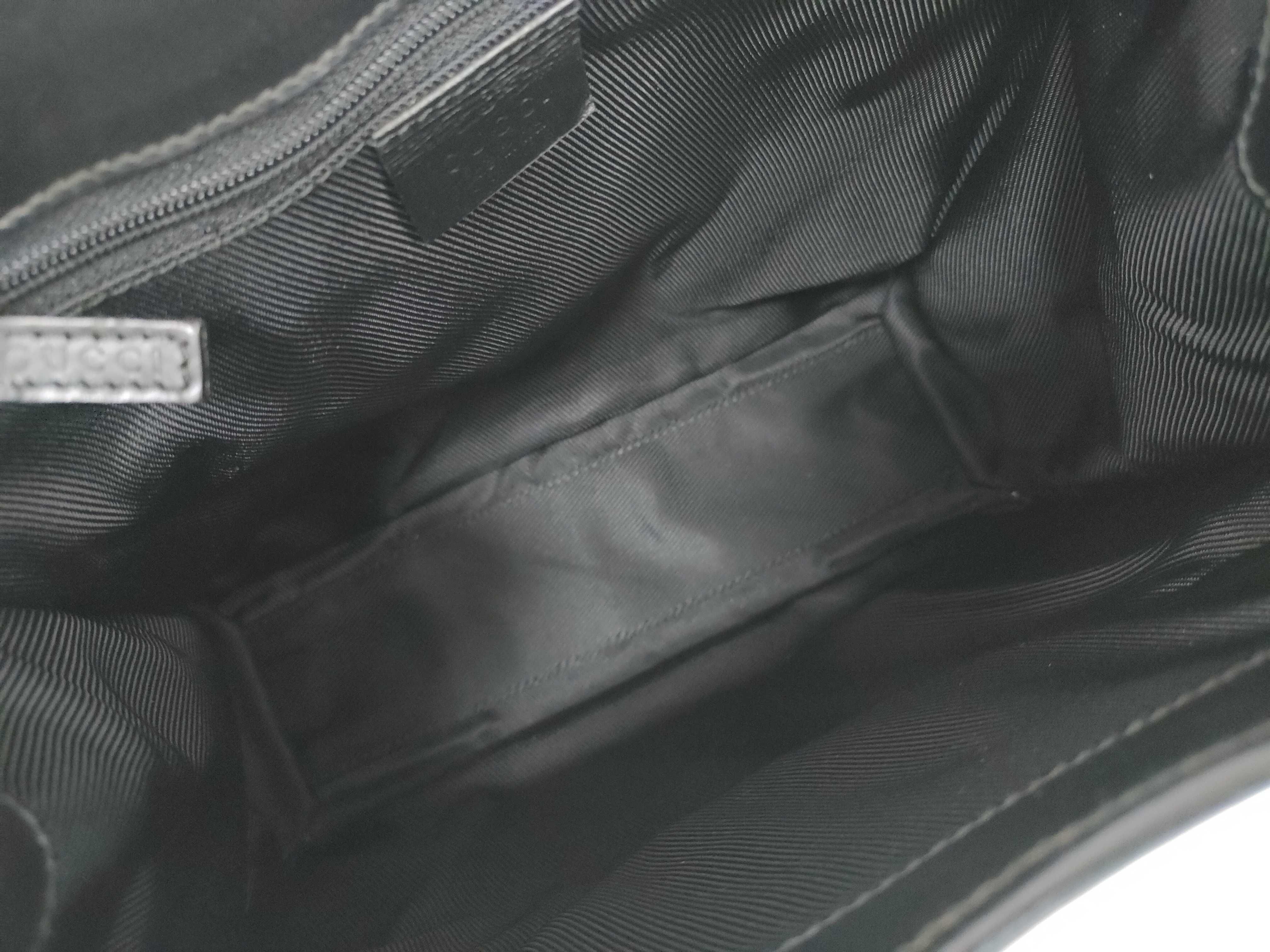 GG Canvas Gucci Shoulder Handbag — view 9