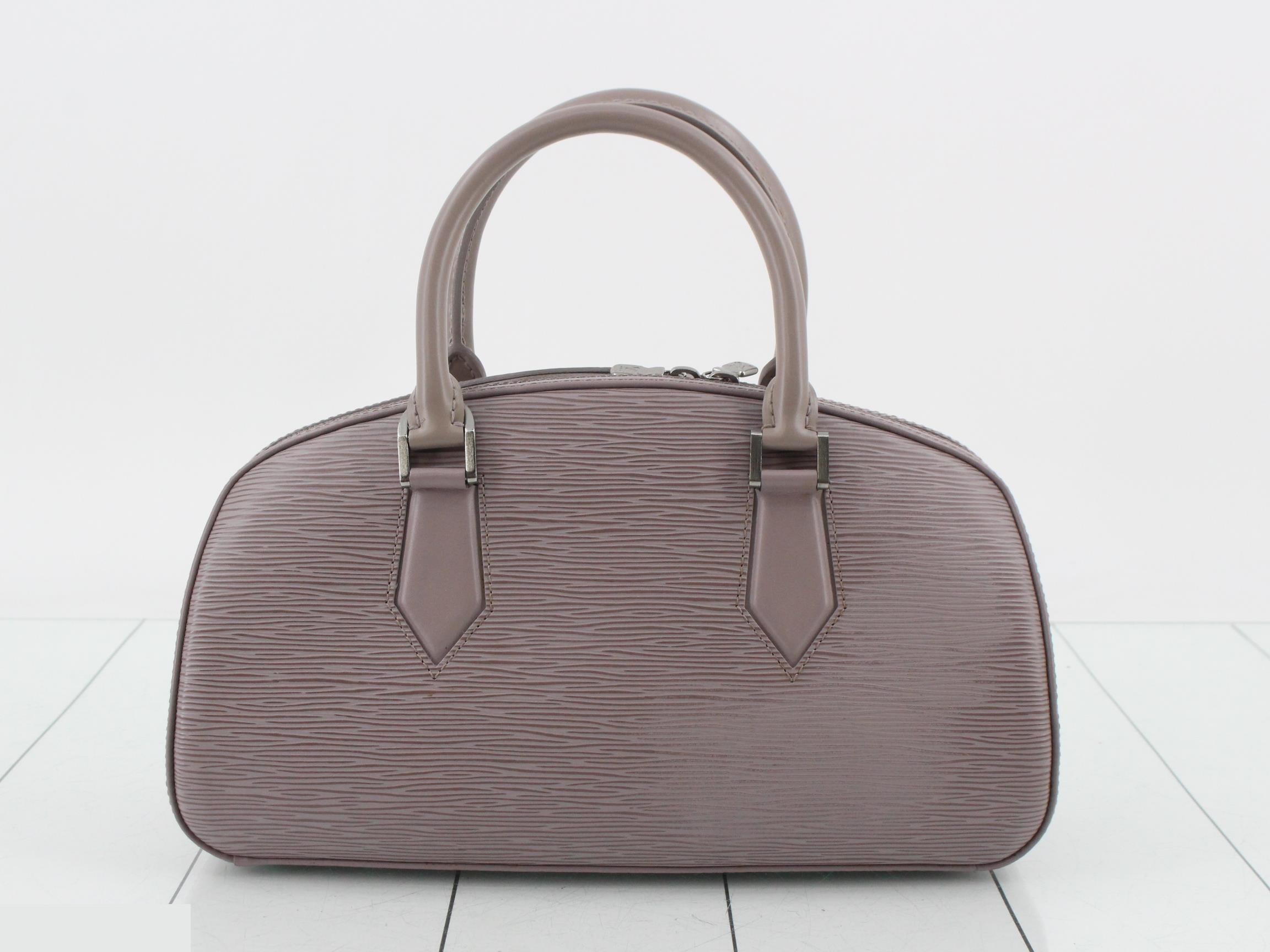 Jasmine Lilac — view 2