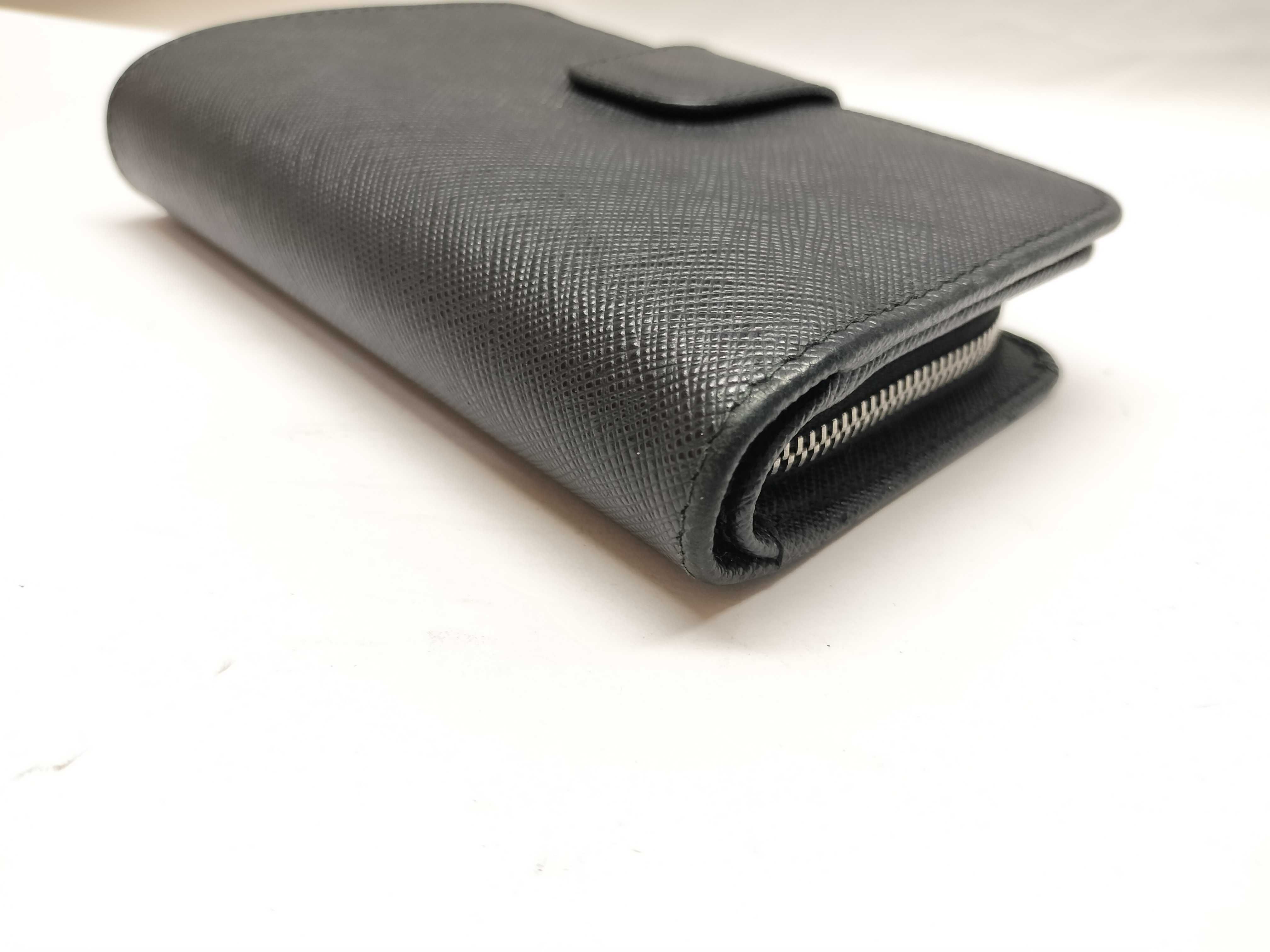 Saffiano Folding Wallet, Black — view 3