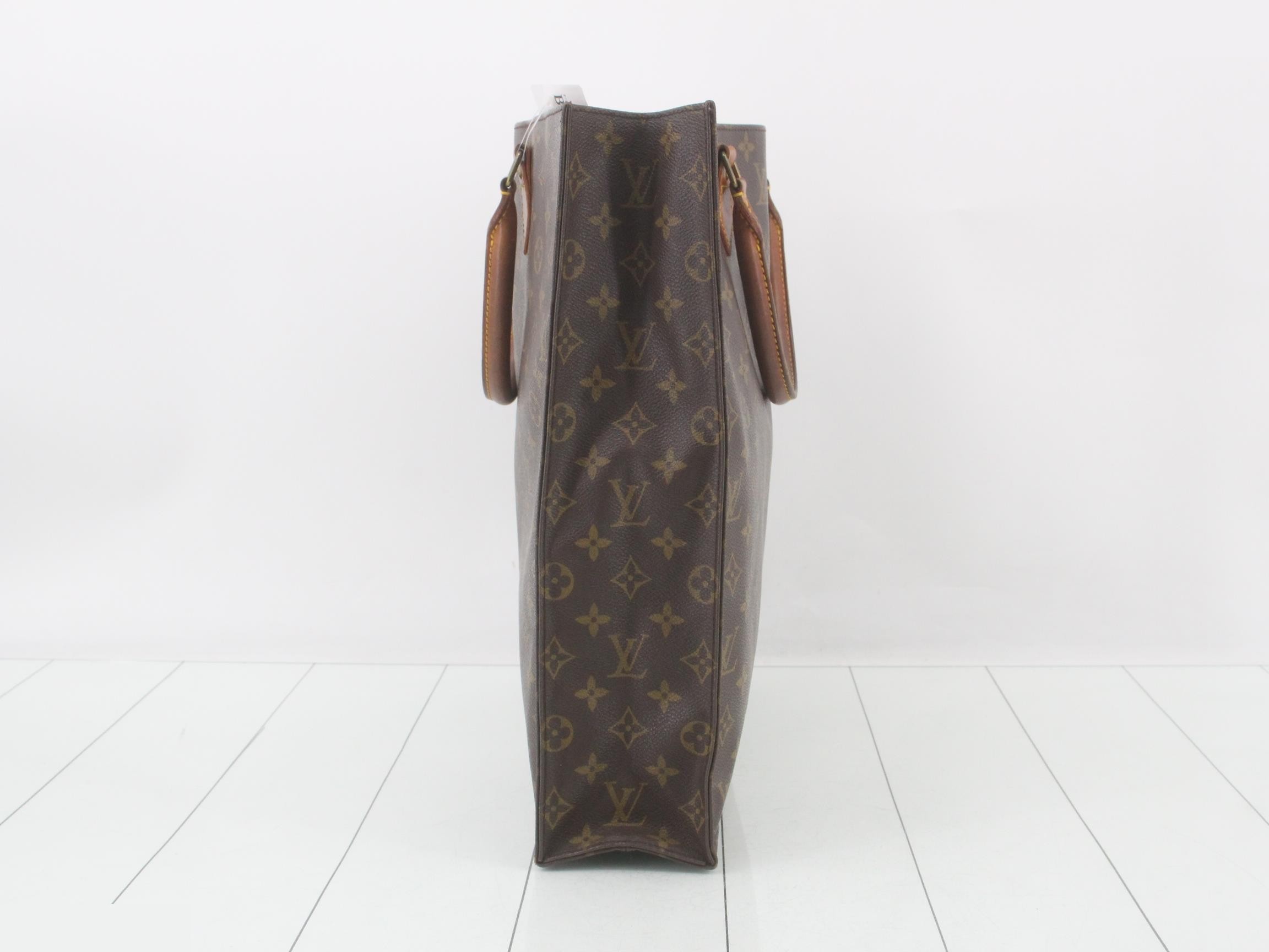Sac Plat Monogram Skin Handbag — view 4