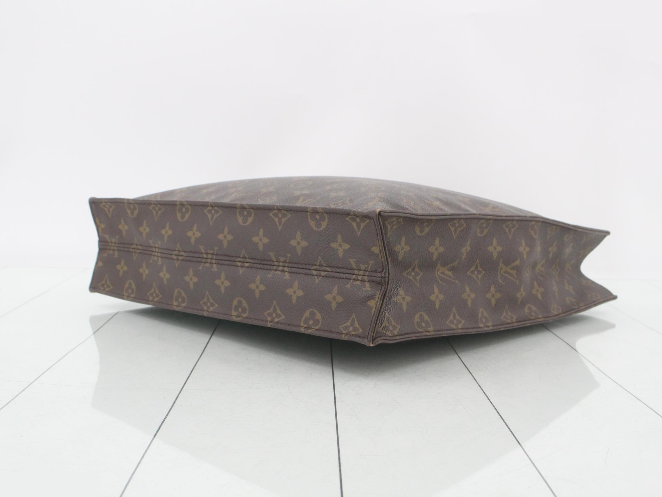 Sac Plat Monogram Skin Handbag — view 6