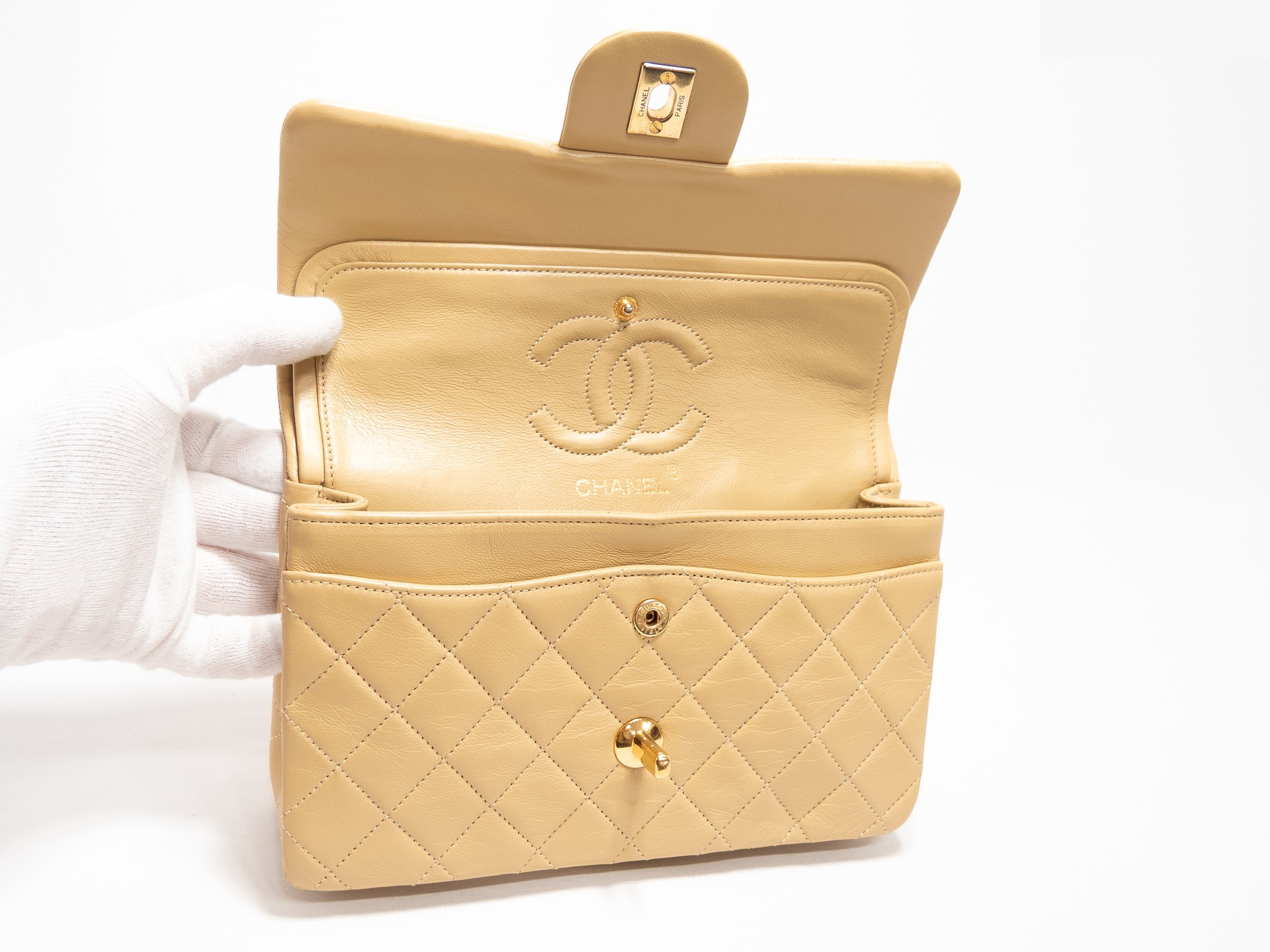 Matelassé 23 Double Flap Seal — view 9