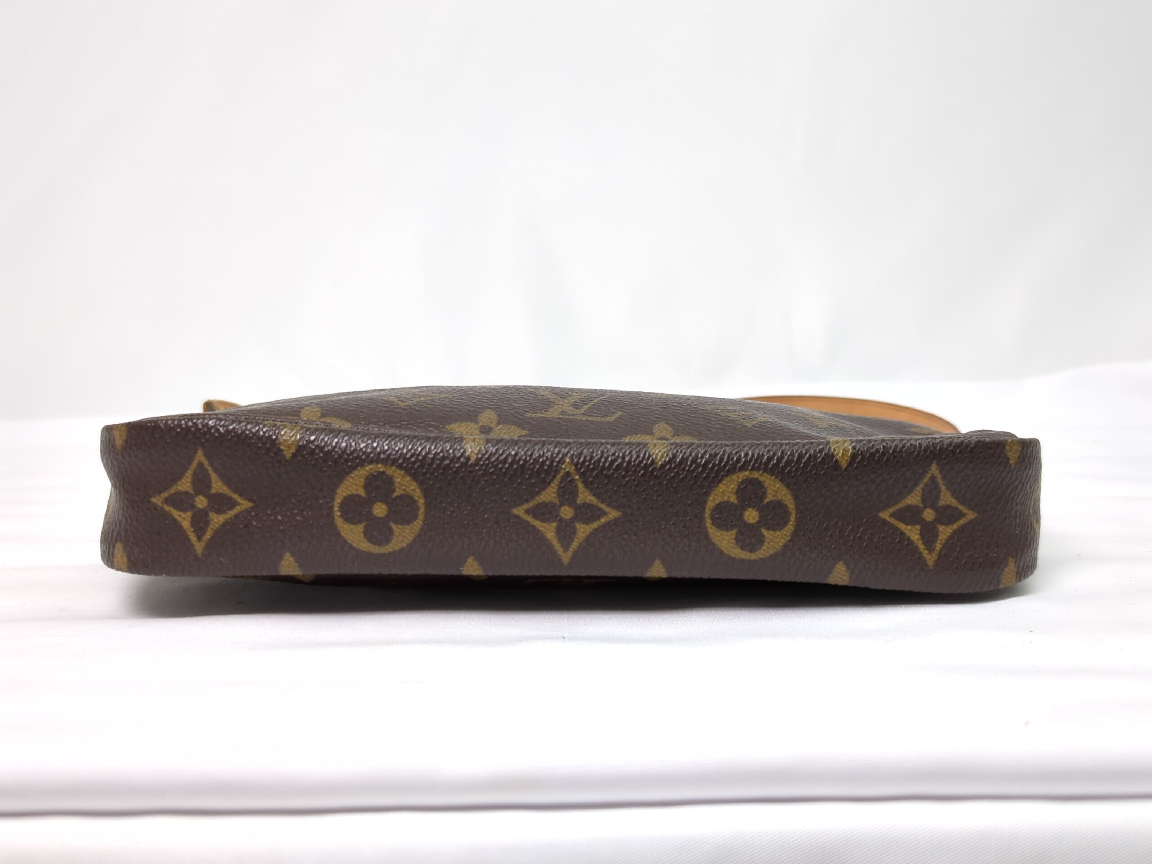 M40712 Monogram Pochette Accessoires Handbag — view 5