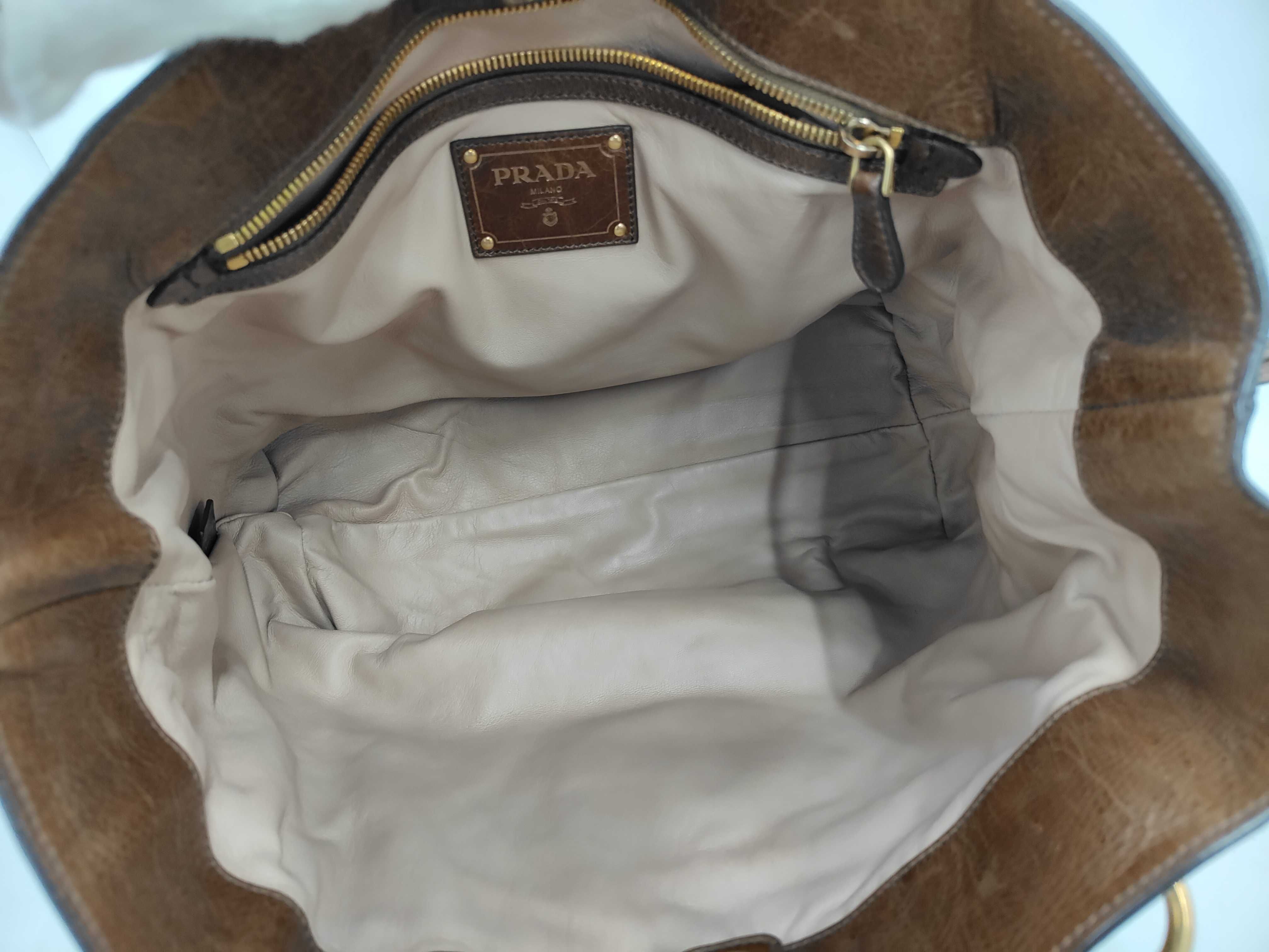Vitello Shine Handbag — view 8