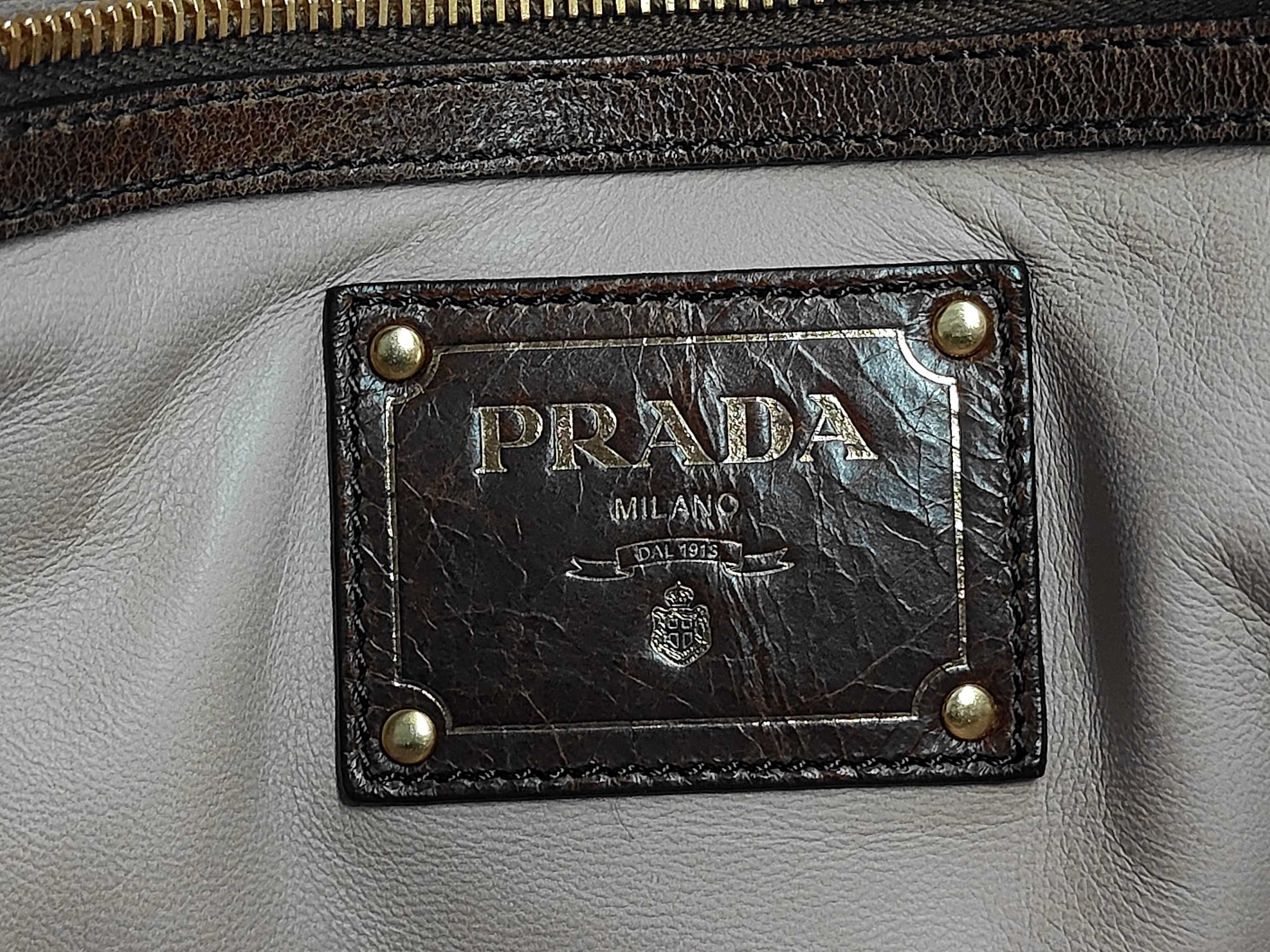 Vitello Shine Handbag — view 9