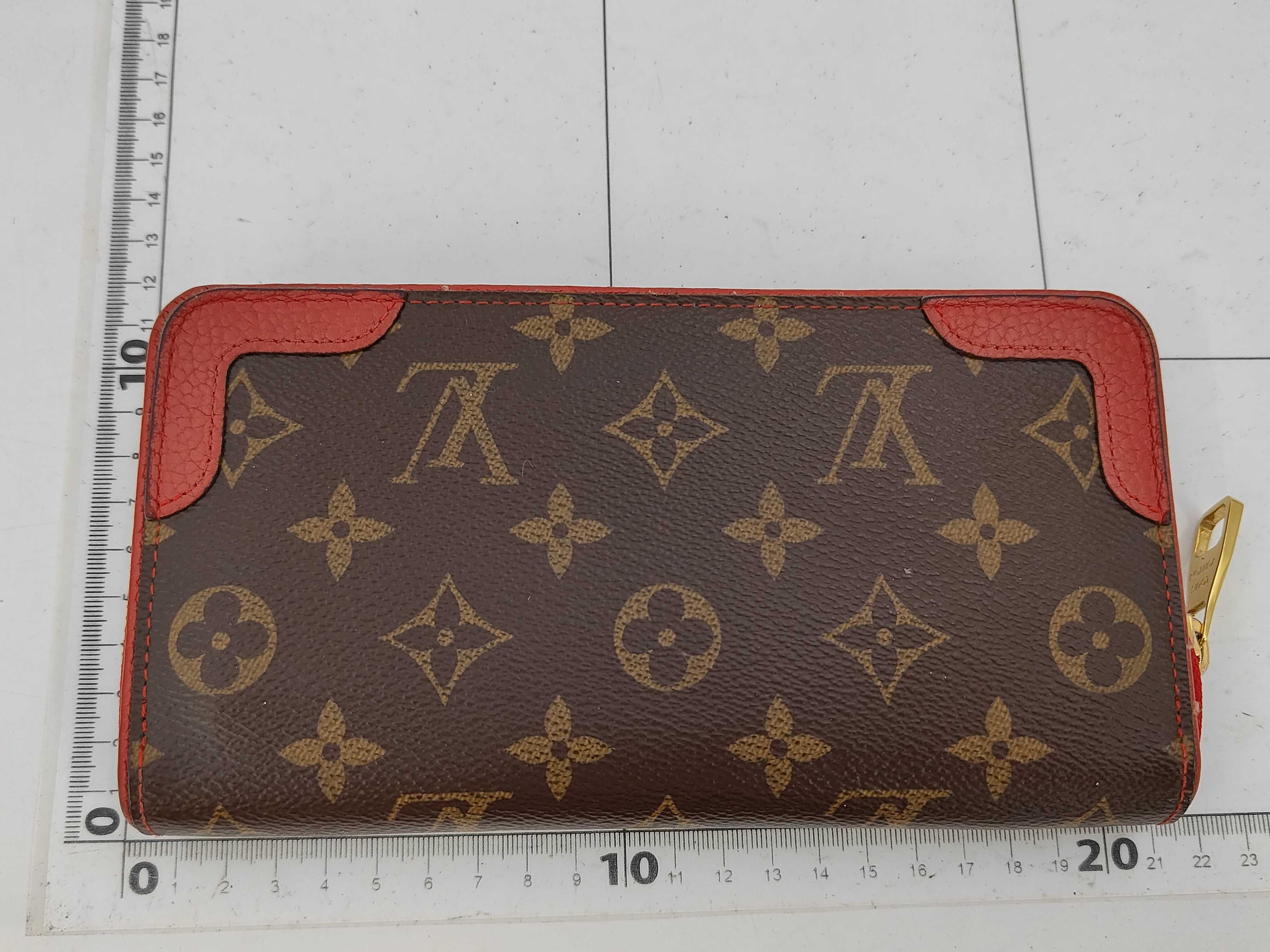 Monogram Retiro Brand Bag Zippy Wallet MI0241 Wallet — view 2