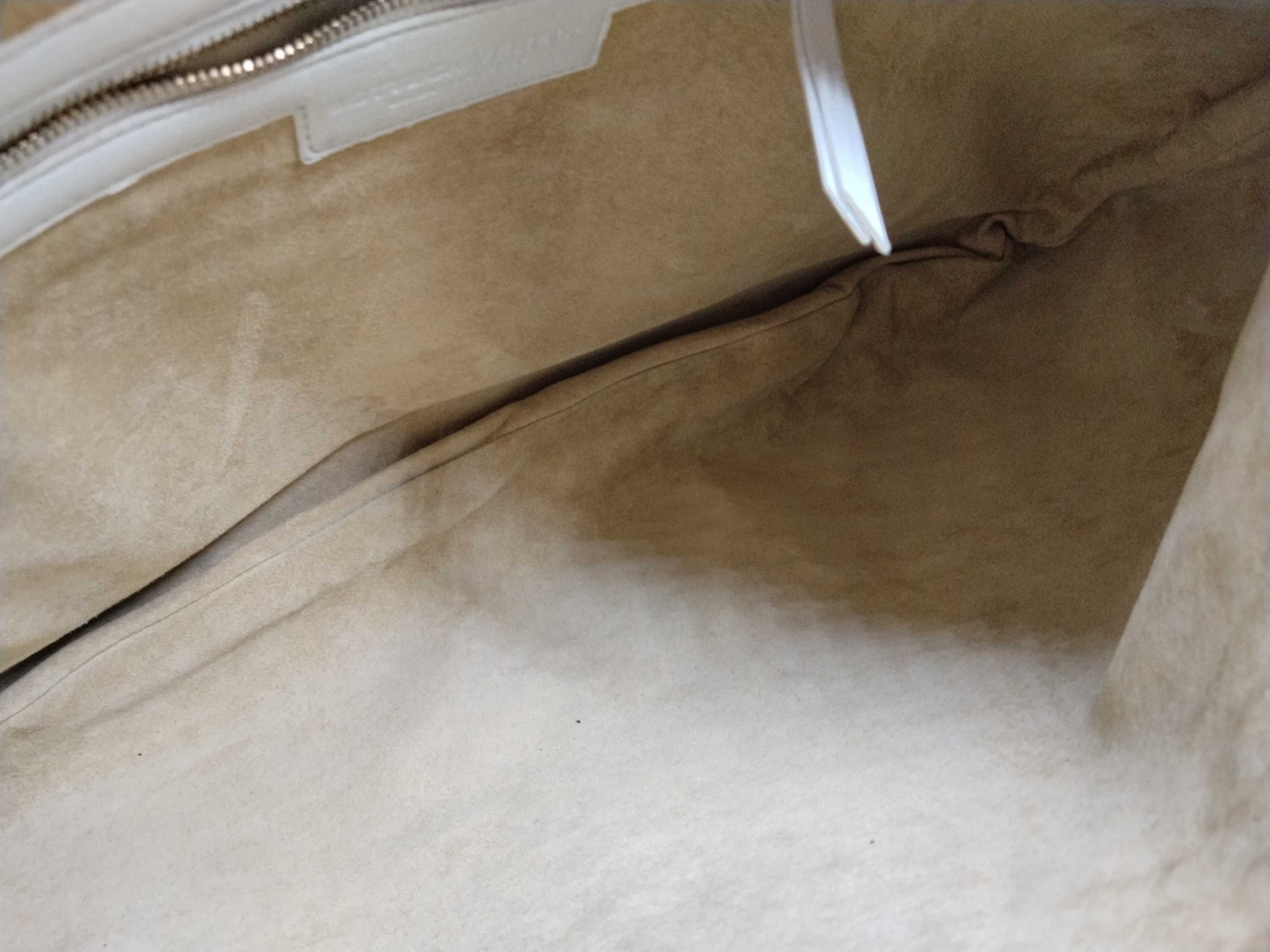 Intrecciato Hobo WH Shoulder Bag — view 10