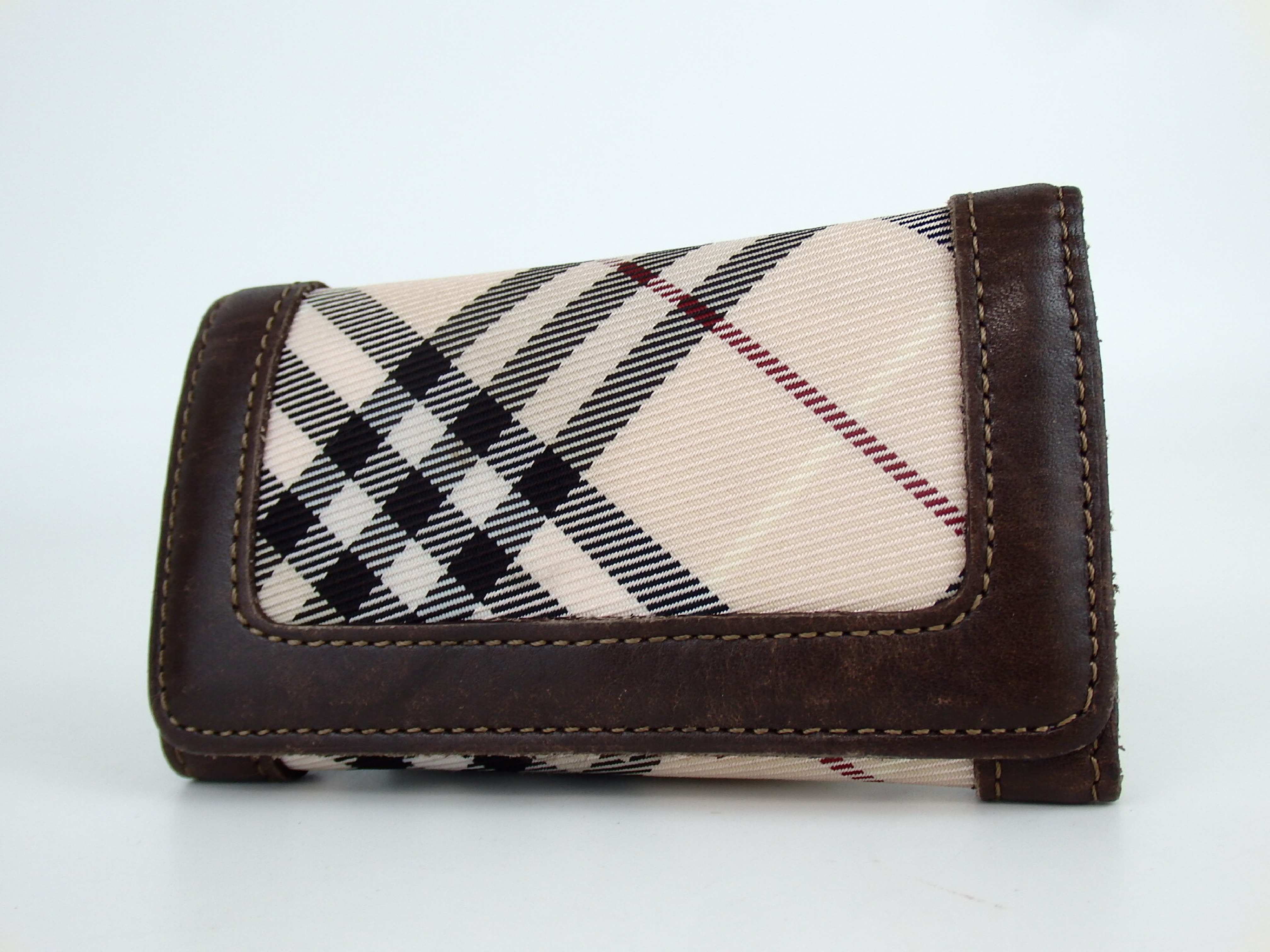 Nova Check Key Case