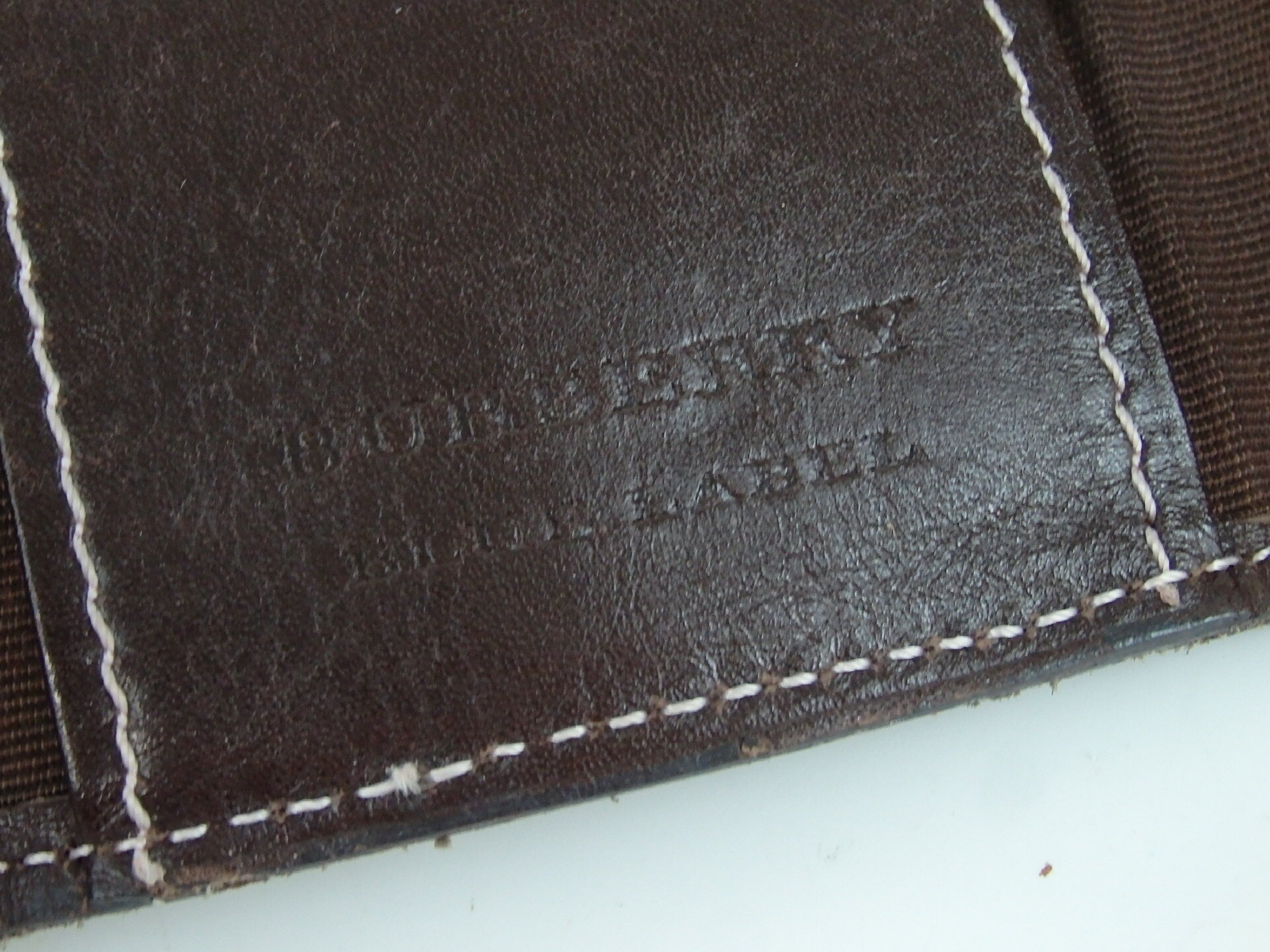 Nova Check Key Case — view 9