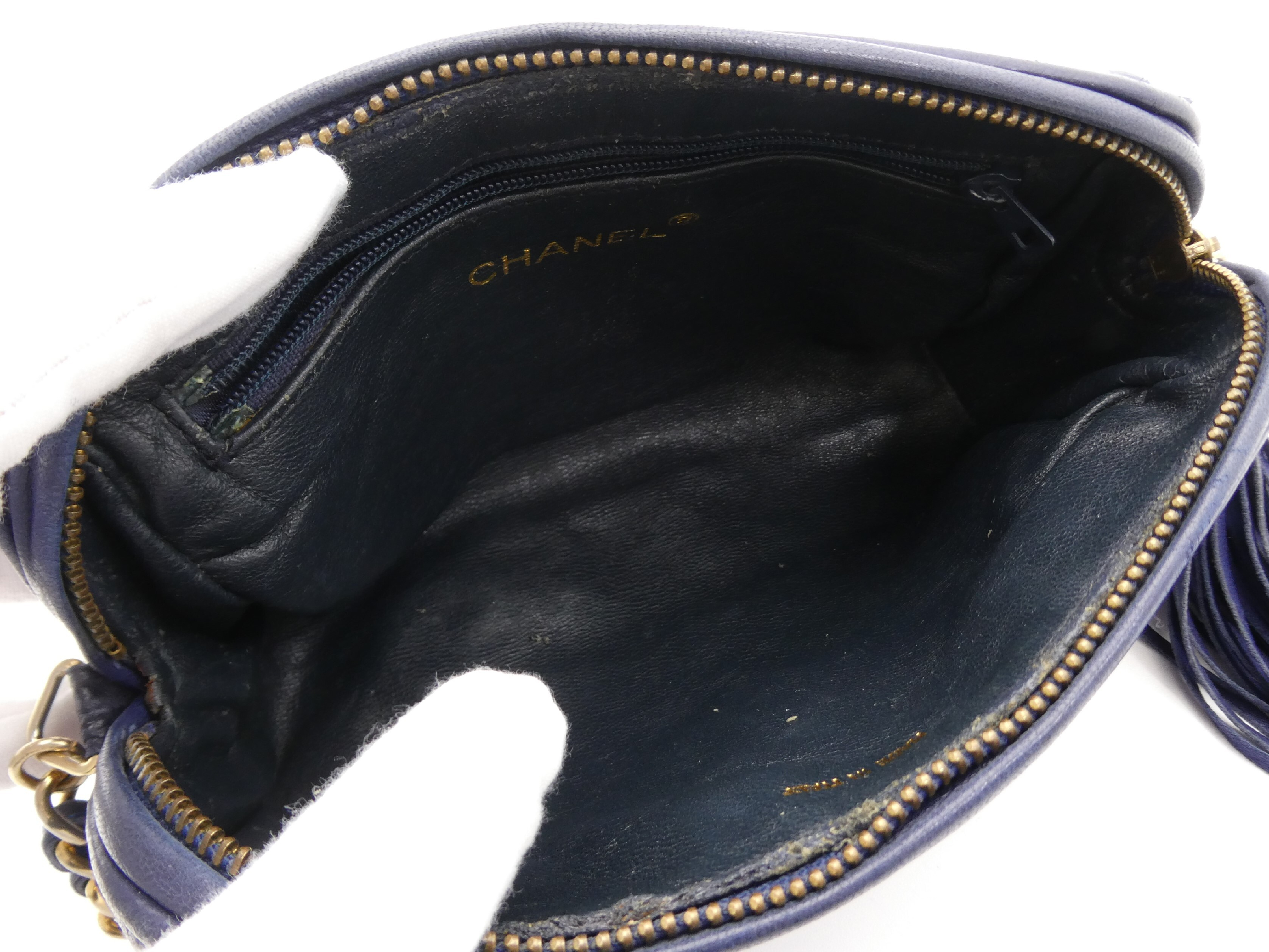 Matelassé Coco Mark Fringe Chain Shoulder Bag — view 7