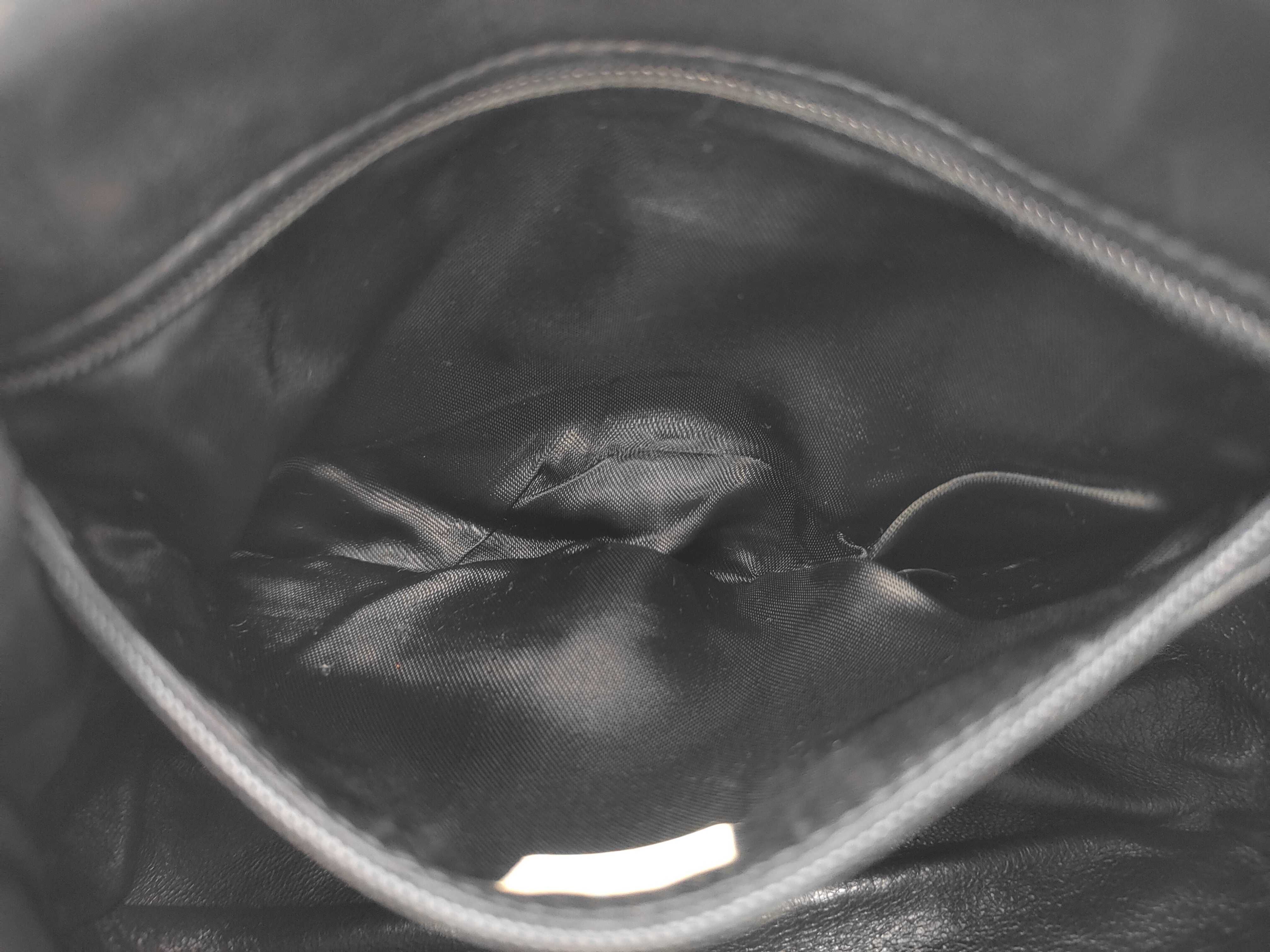 Coco Mark Chain Shoulder Bag — view 9
