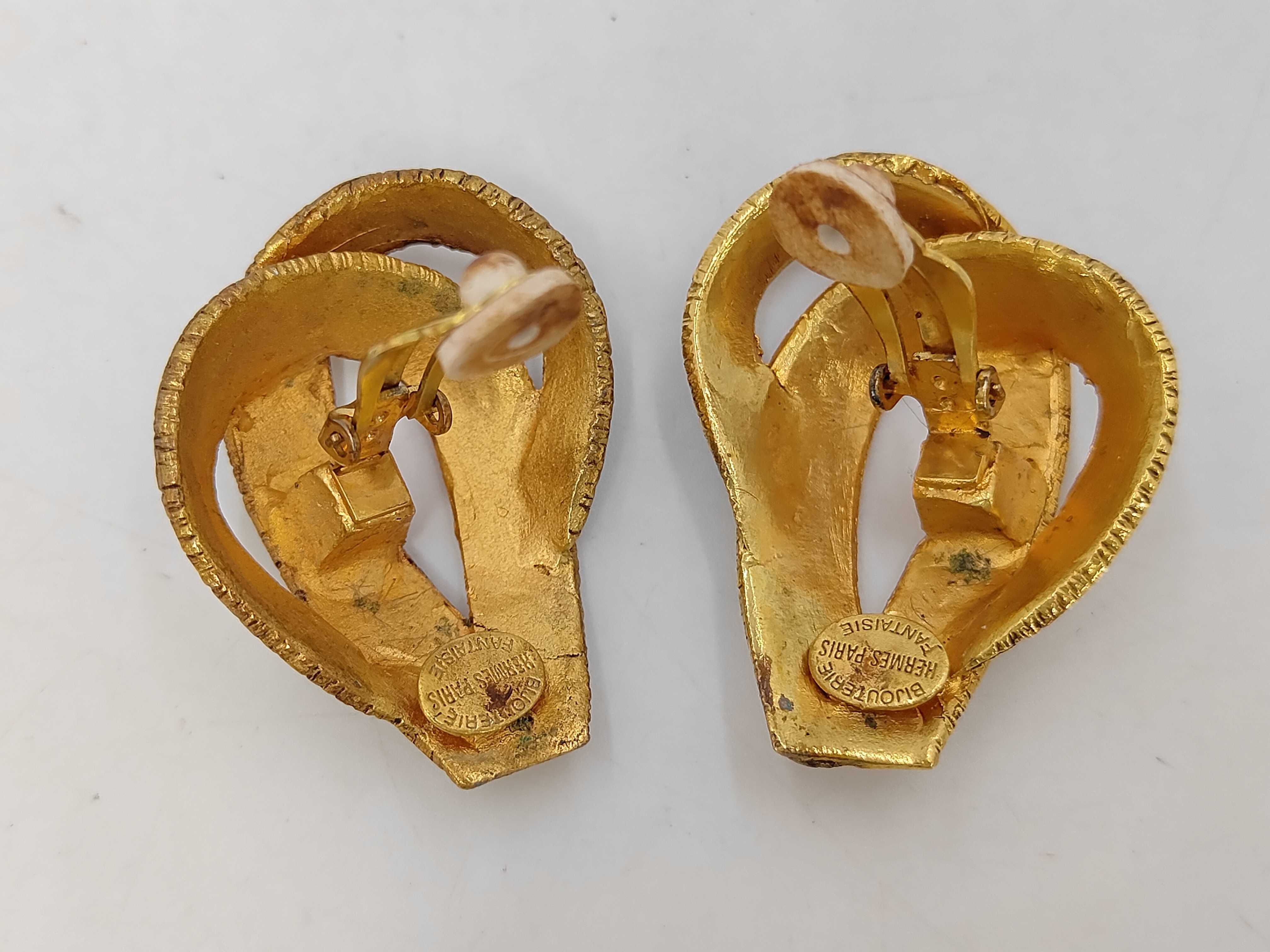 Vintage Ribbon Earrings, Gold Earrings — view 4