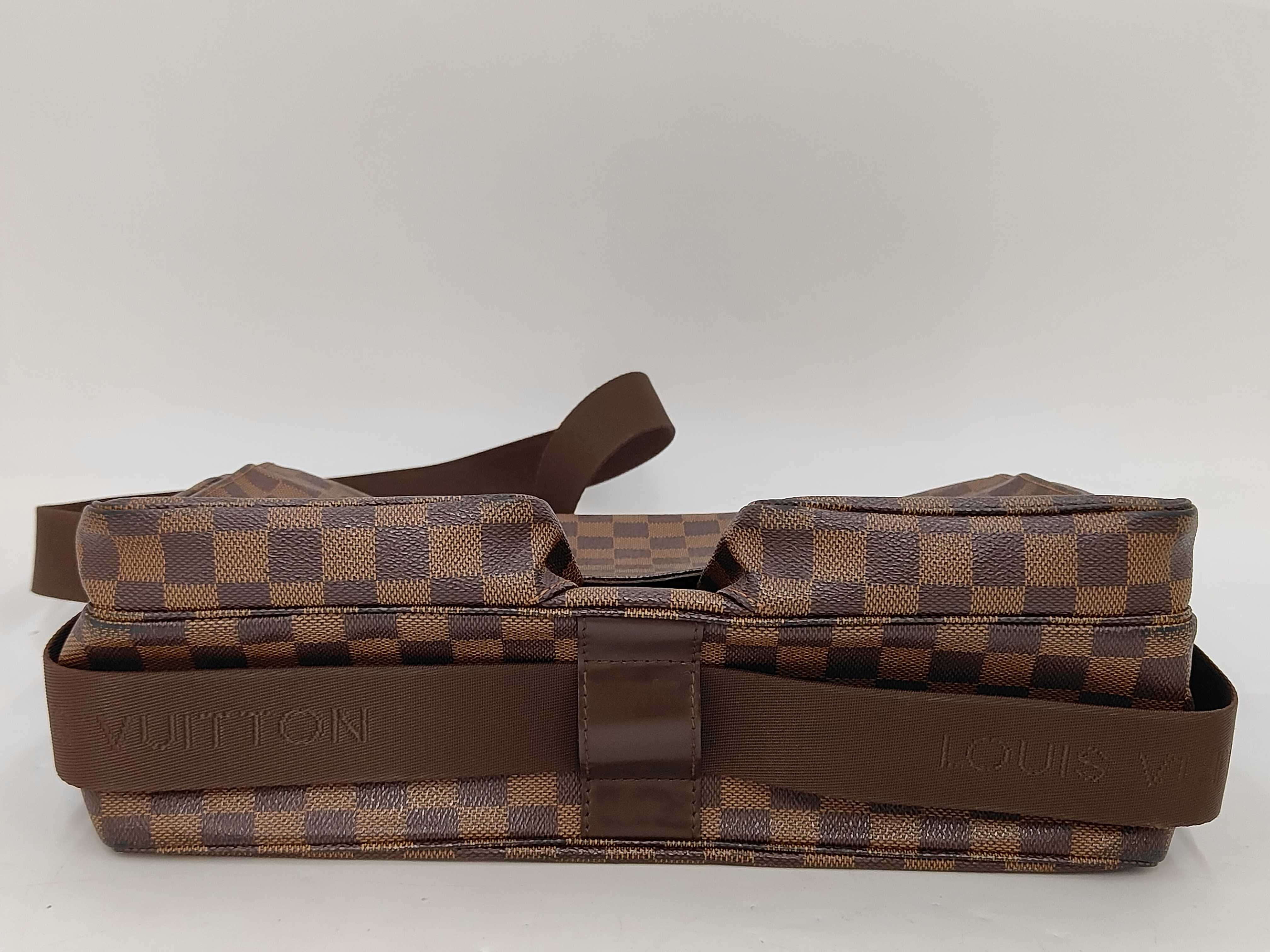 Damier Broadway 2-Way Handbag — view 4