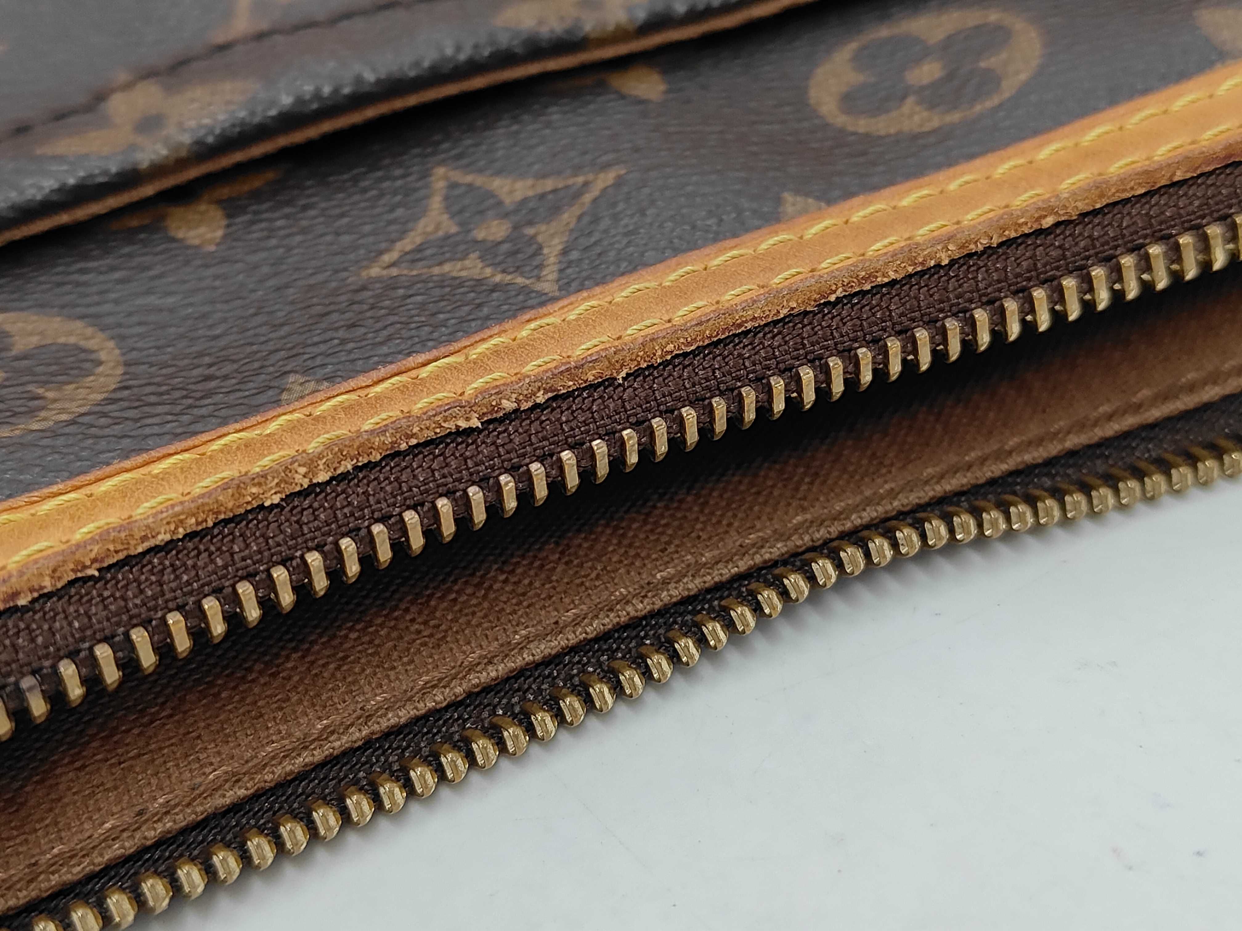 Monogram Louis Vuitton Odeon PM Shoulder Bag Monogram M56390 Shoulder Bag — view 11