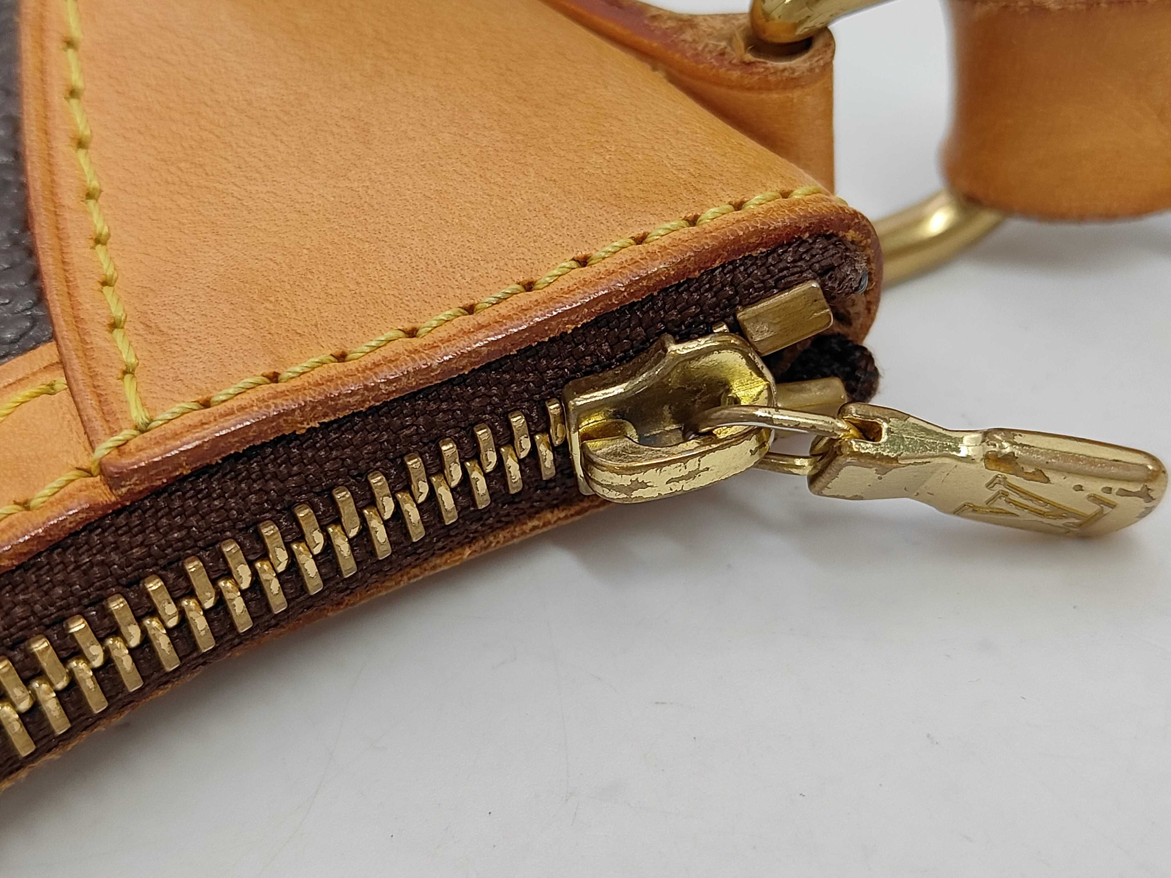 Monogram Louis Vuitton Odeon PM Shoulder Bag Monogram M56390 Shoulder Bag — view 8