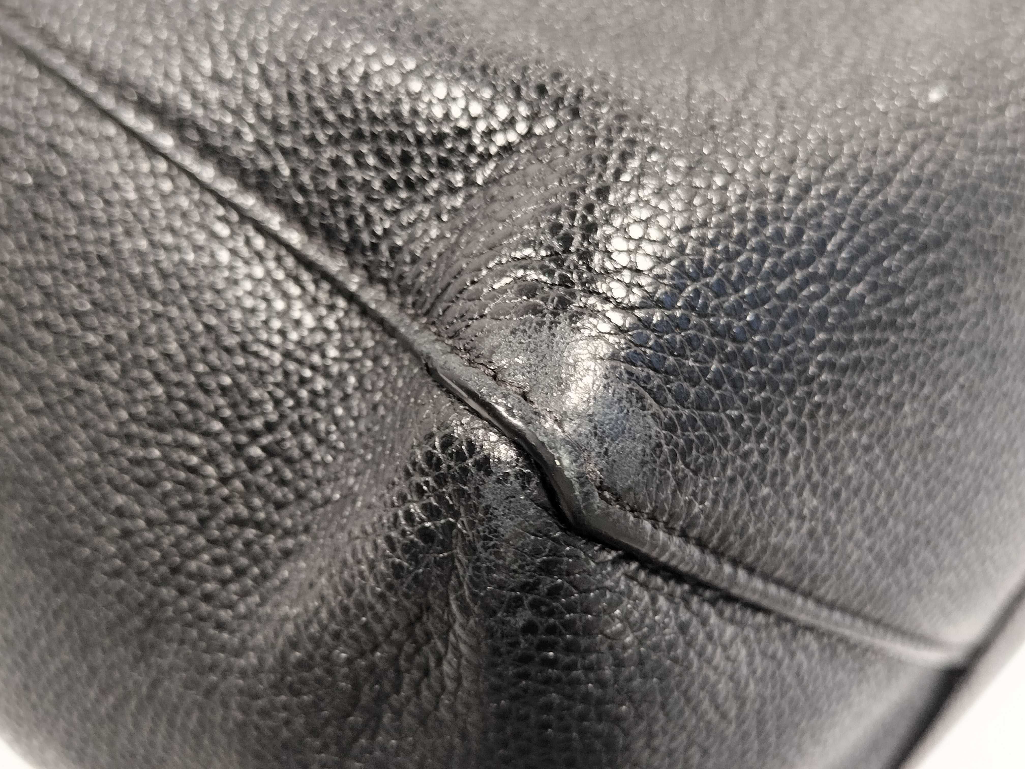 Cabas Phantom Medium Leather Tote Bag, Black Tote Bag — view 6