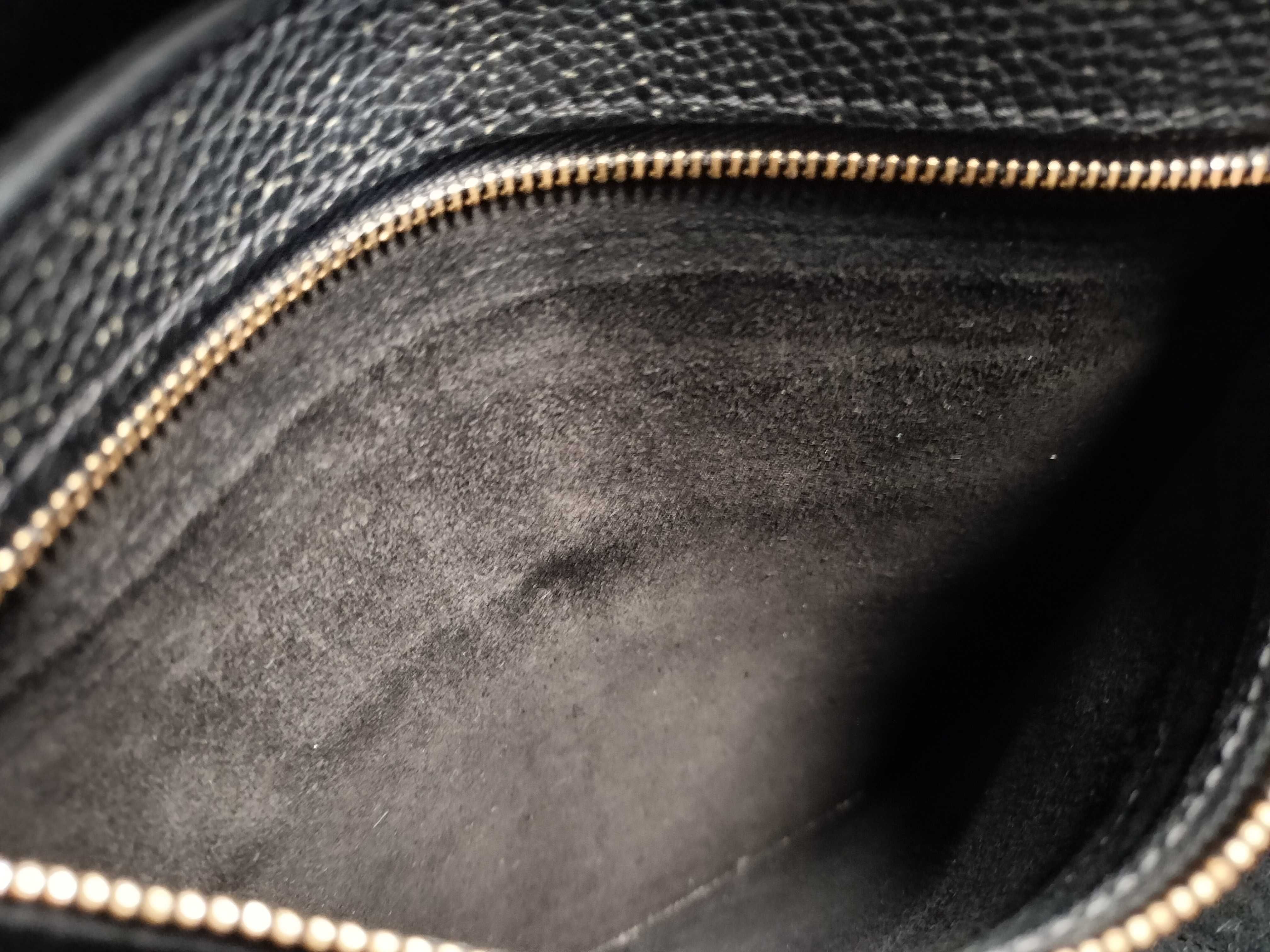 Cabas Phantom Medium Leather Tote Bag, Black Tote Bag — view 10