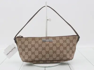 GG Canvas Shoulder Bag Accessory Pouch