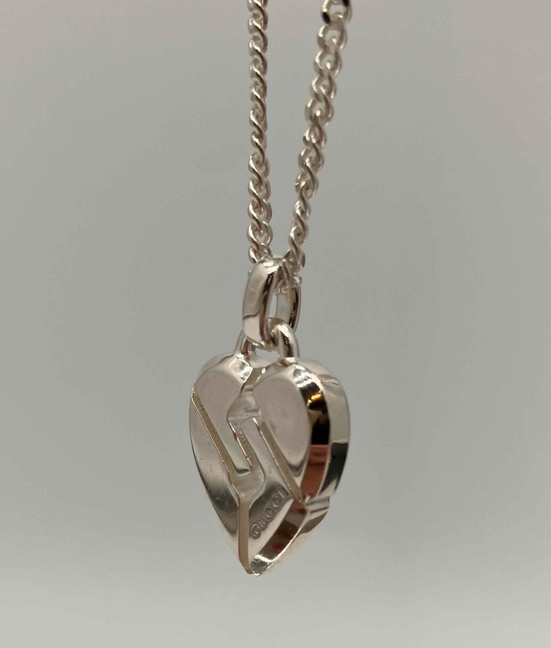Link to Love necklace pendant, chain approximately 44cm — view 3
