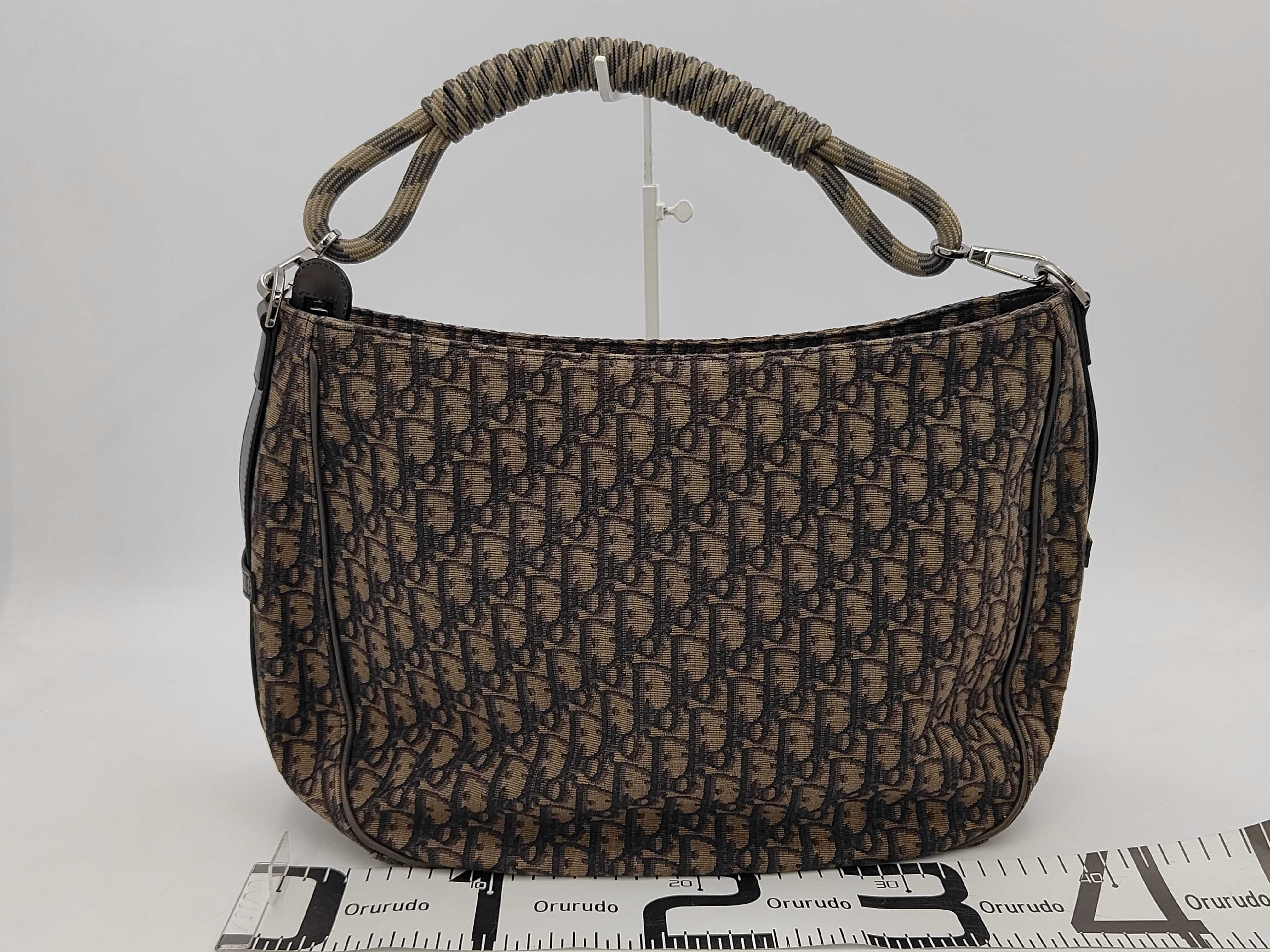Trotter Saddle Soft Bag Black Shoulder Bag — view 2