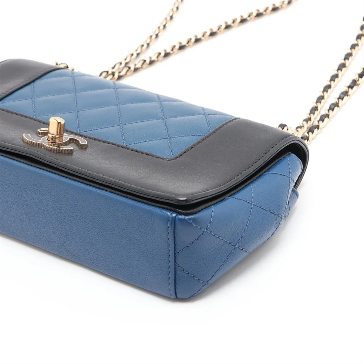 Matelassé Lambskin Double Flap Double Chain Bag, Black x Blue, Gold Hardware, 23790953, Serial Number 23 — view 3