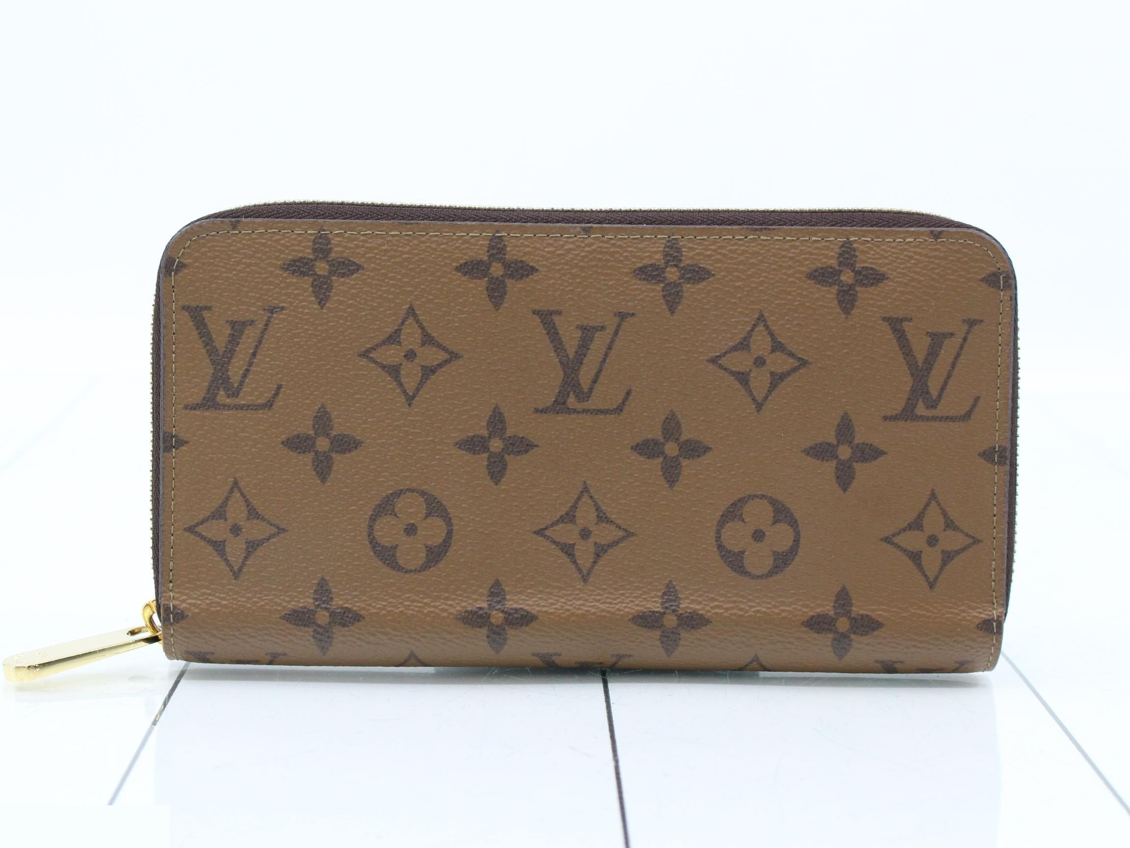 Reverse Zippy Wallet