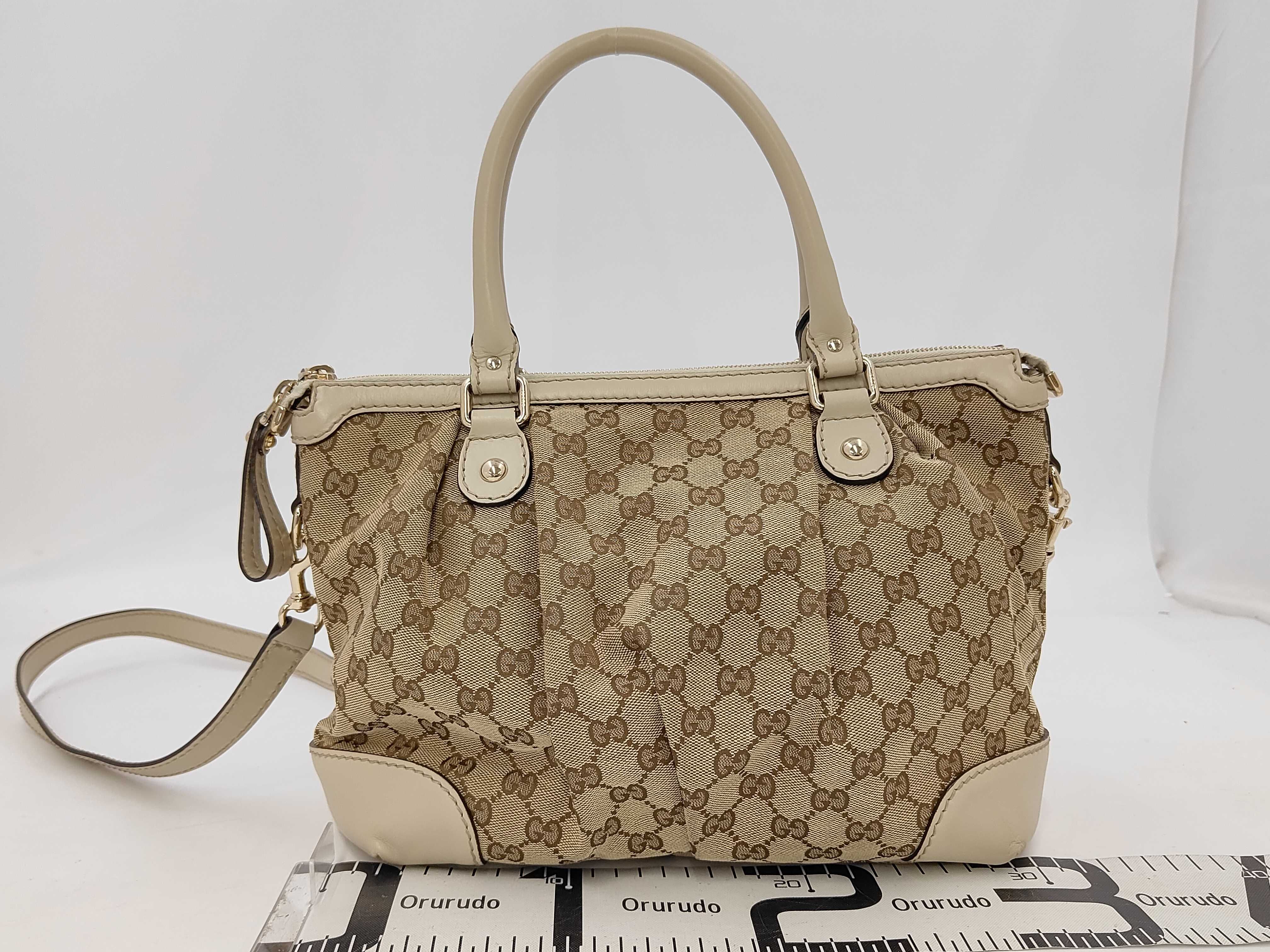 Sukey Handbag GG Canvas 247902 Handbag — view 2