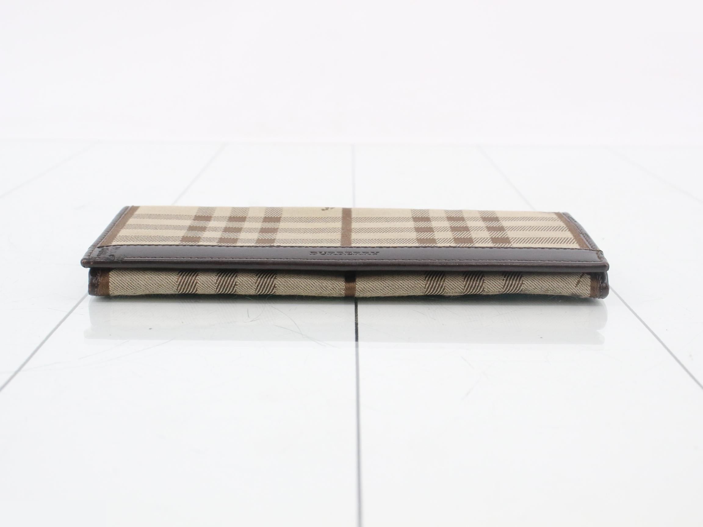Other lines: Bags and Wallets — view 3