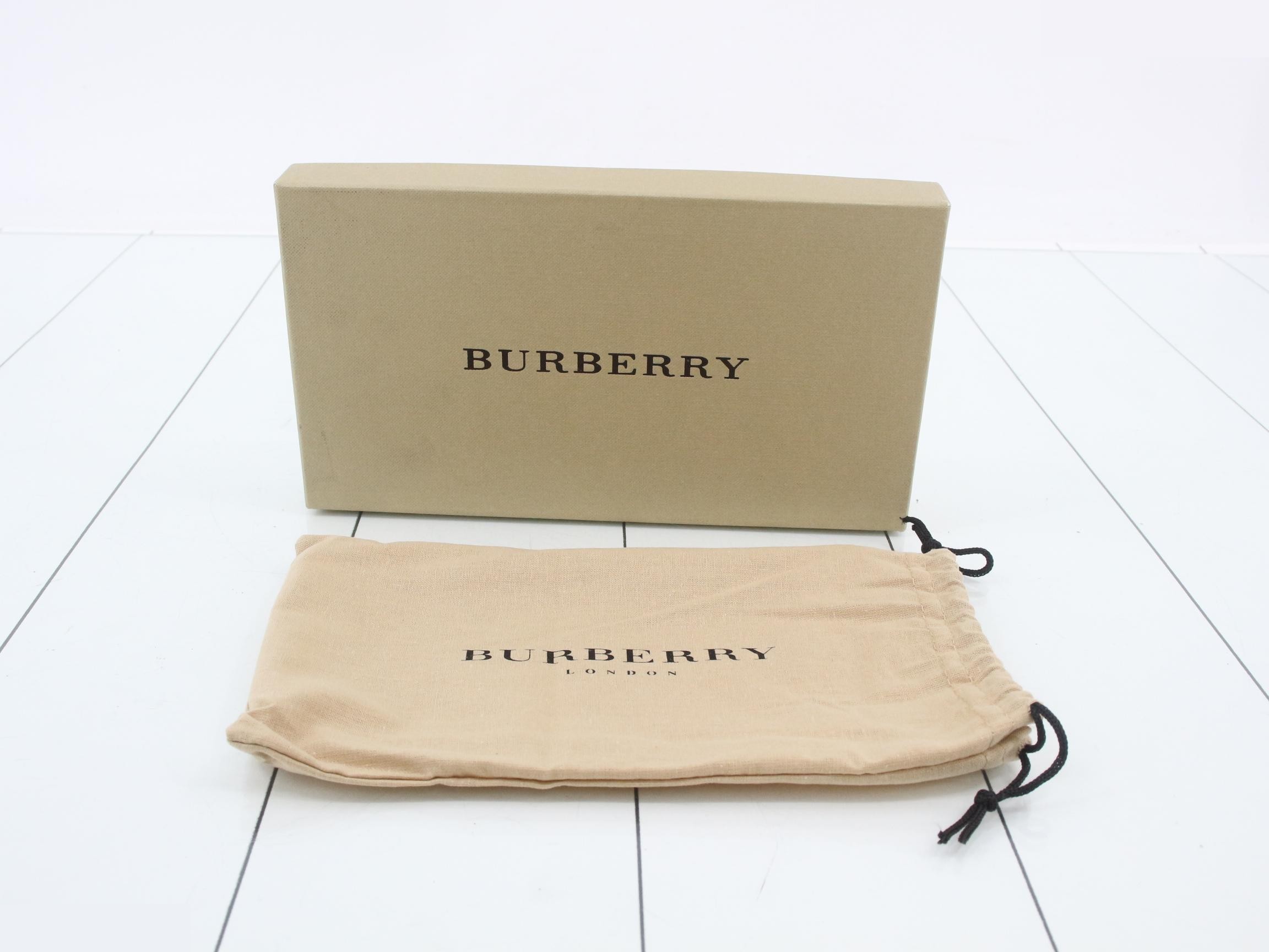 Other lines: Bags and Wallets — view 5